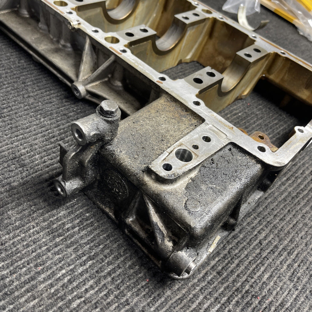 ☑️ 08-13 BMW E90 E92 E93 M3 LOWER BLOCK PLATE BOTTOM CRANK HOUSING S65 ENGINE
