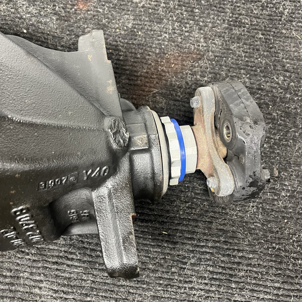 ☑️ 12-16 BMW F30 320i 428i 328i Rear Differential Diff Axle Carrier 3.91 OEM