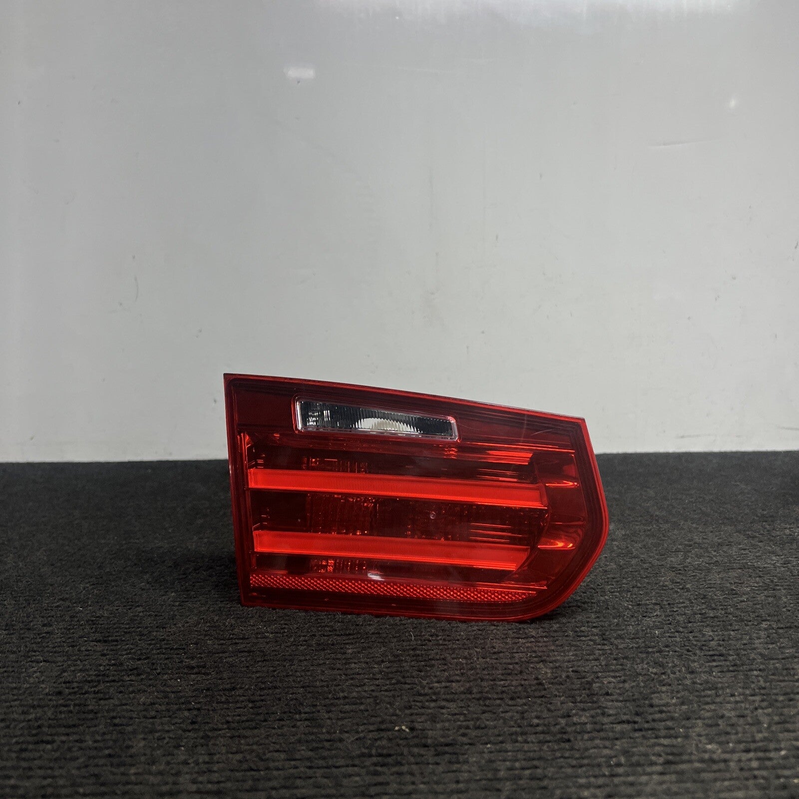 ☑️ 12 13 14 15 BMW F30 320I 328I 335I LEFT DRIVER INNER TAIL LIGHT LAMP OEM