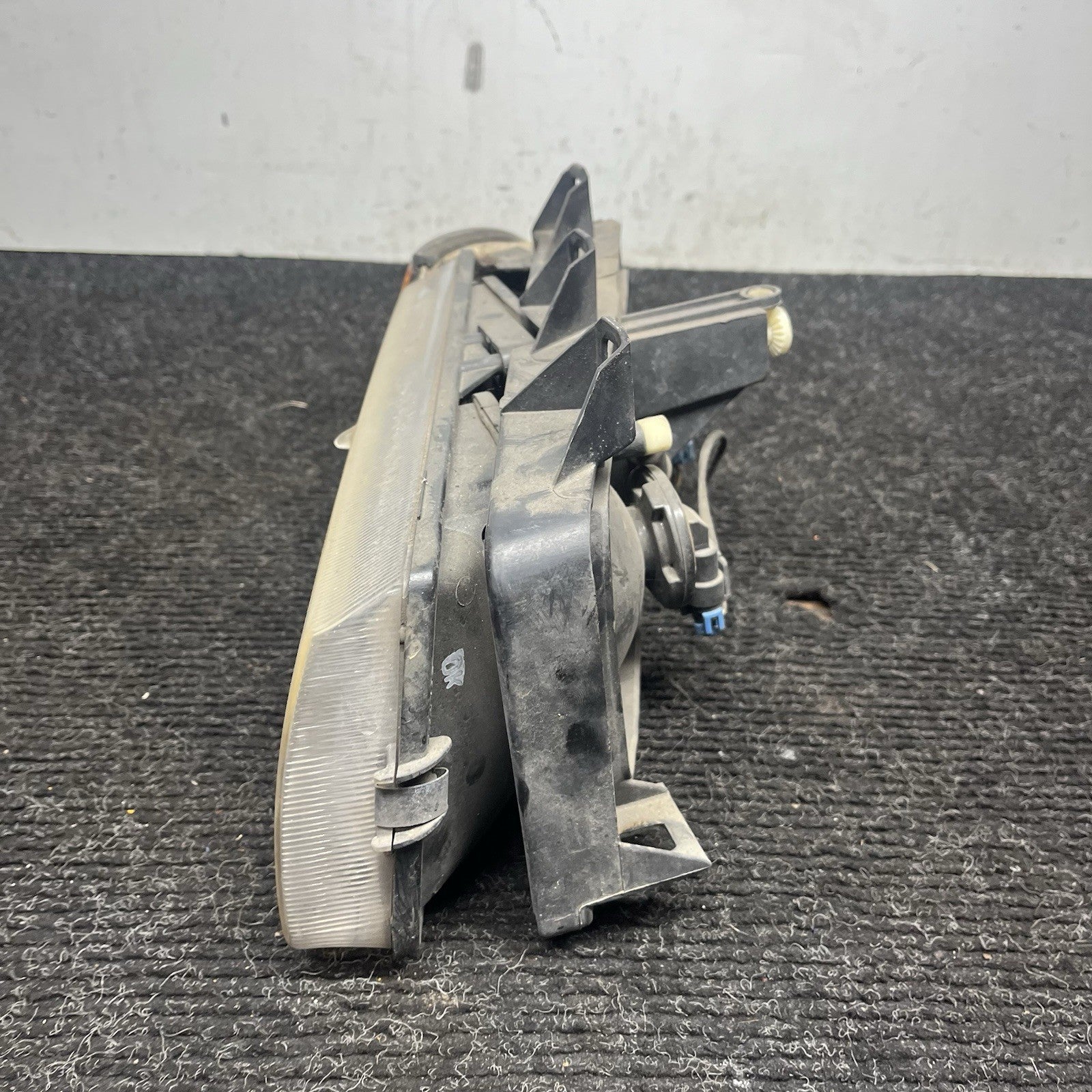 ☑️ 1992-1999 BMW 328I E36 Convertible Right Passenger Side Halogen Headlight OEM