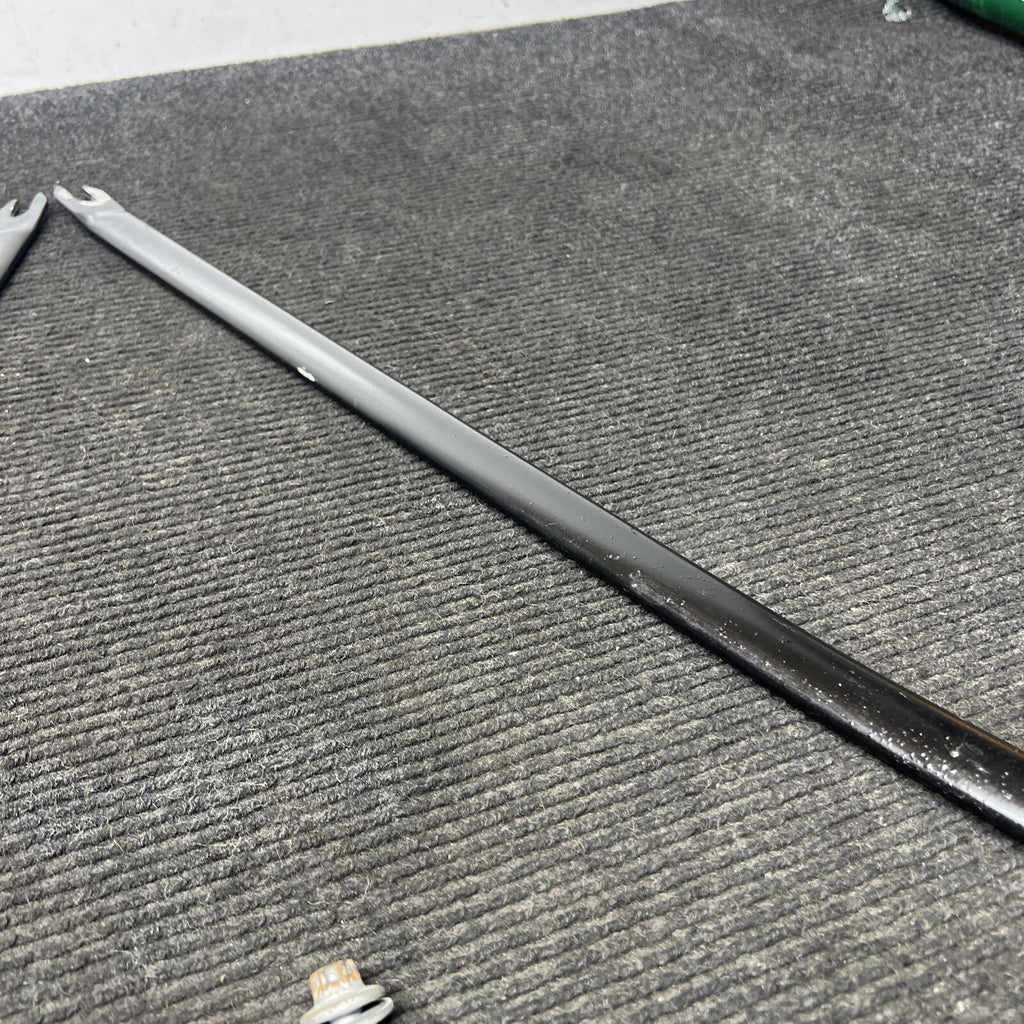 ☑️ BMW E90 E92 3 Series Hood Frame Support Strut Brace Pair Left & Right Set OEM