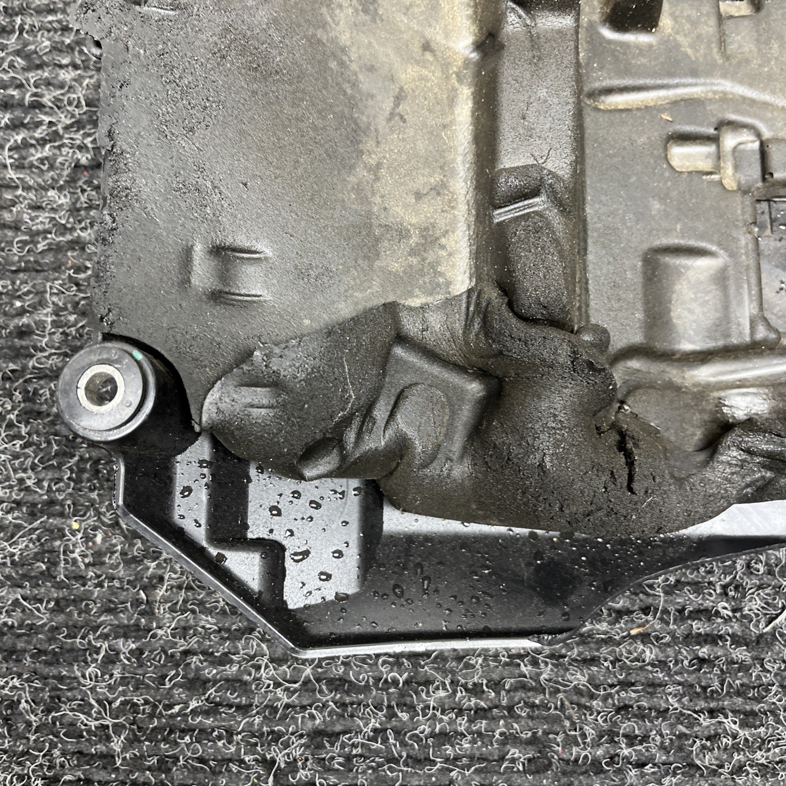☑️ OEM BMW E88 E90 E92 E93 Engine Cover N54 Head Cylinder Ignition Coil Covering