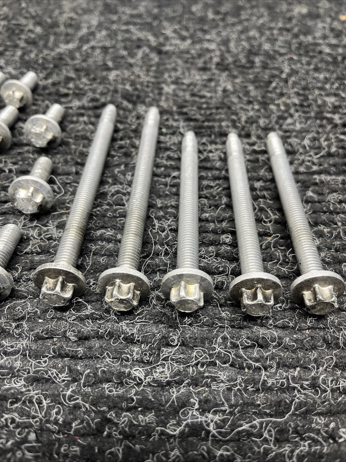 ☑️ 2007-2010 BMW 335i E90 E92 E93 E82 N54 Oil Pan Bolt  Complete Set OEM