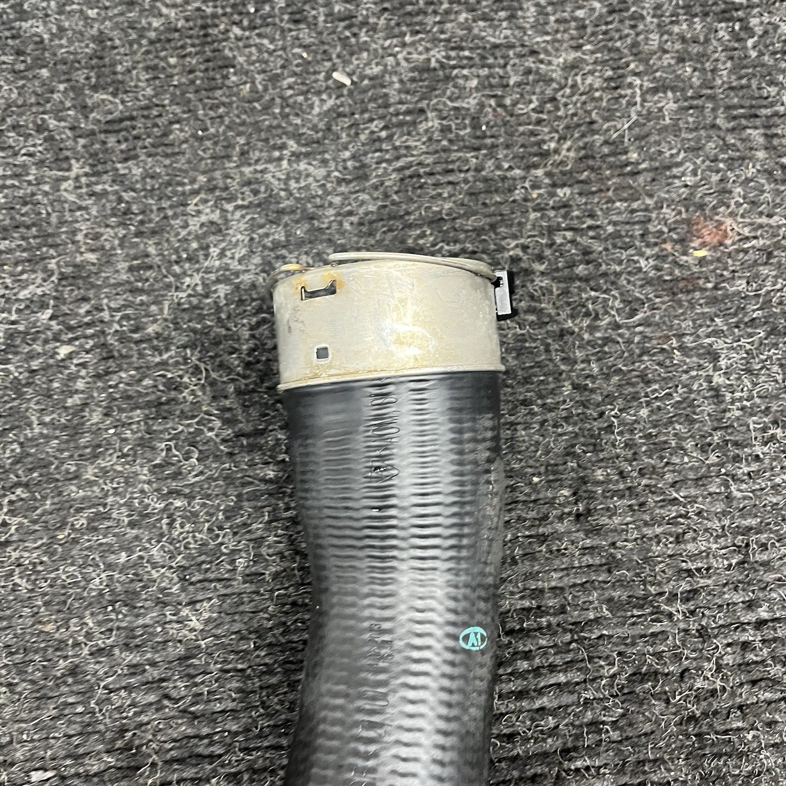 ☑️ 12-18 BMW F30 F32 320i 328i 428i Intercooler Charge Air Pipe Hose OEM 7597591