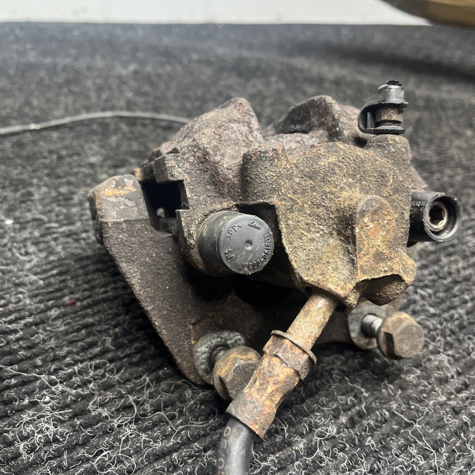☑️ 01-06 BMW E46 330i 330Ci RWD SET OF 2 REAR LEFT & RIGHT BRAKE CALIPER OEM