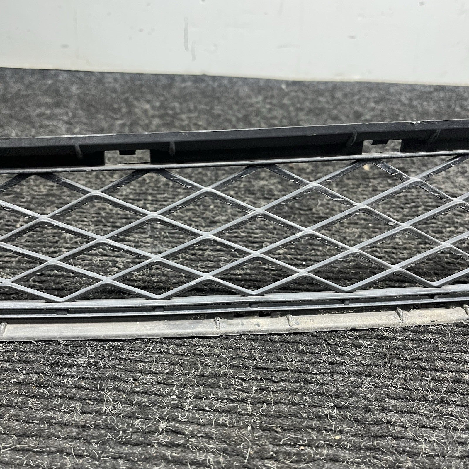 ☑️ 2011-2014 BMW F25 X3 xDrive35i Front Center Lower Bumper Grille OEM