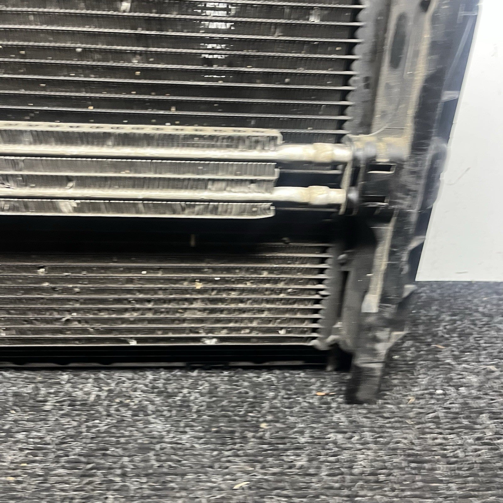 ☑️ 08-13 BMW E90 E92 E93 M3 S65 Main Radiators AC Condenser Assembly OEM
