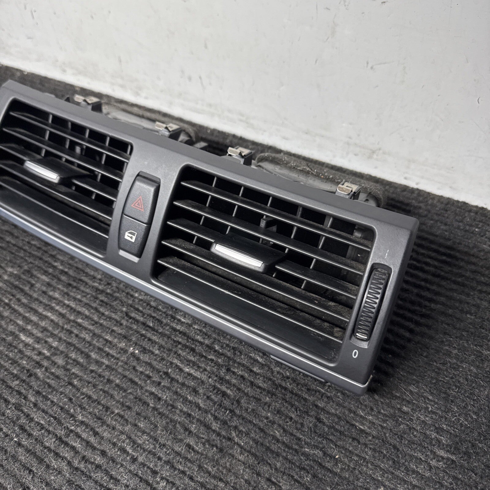 ☑️07-14 BMW E70 E71 X5 X6 Front Center In Dash Air Vent Ac Heat Duct 9210705 OEM