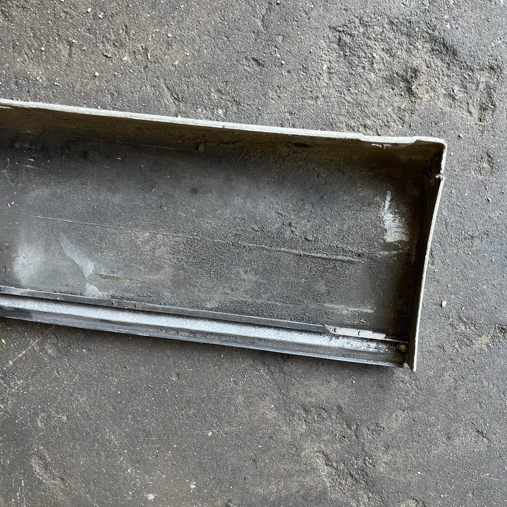 ☑️ 91-99 BMW E36 3 Series M3 Right Passenger Side Skirt Rocker Panel Silver OEM