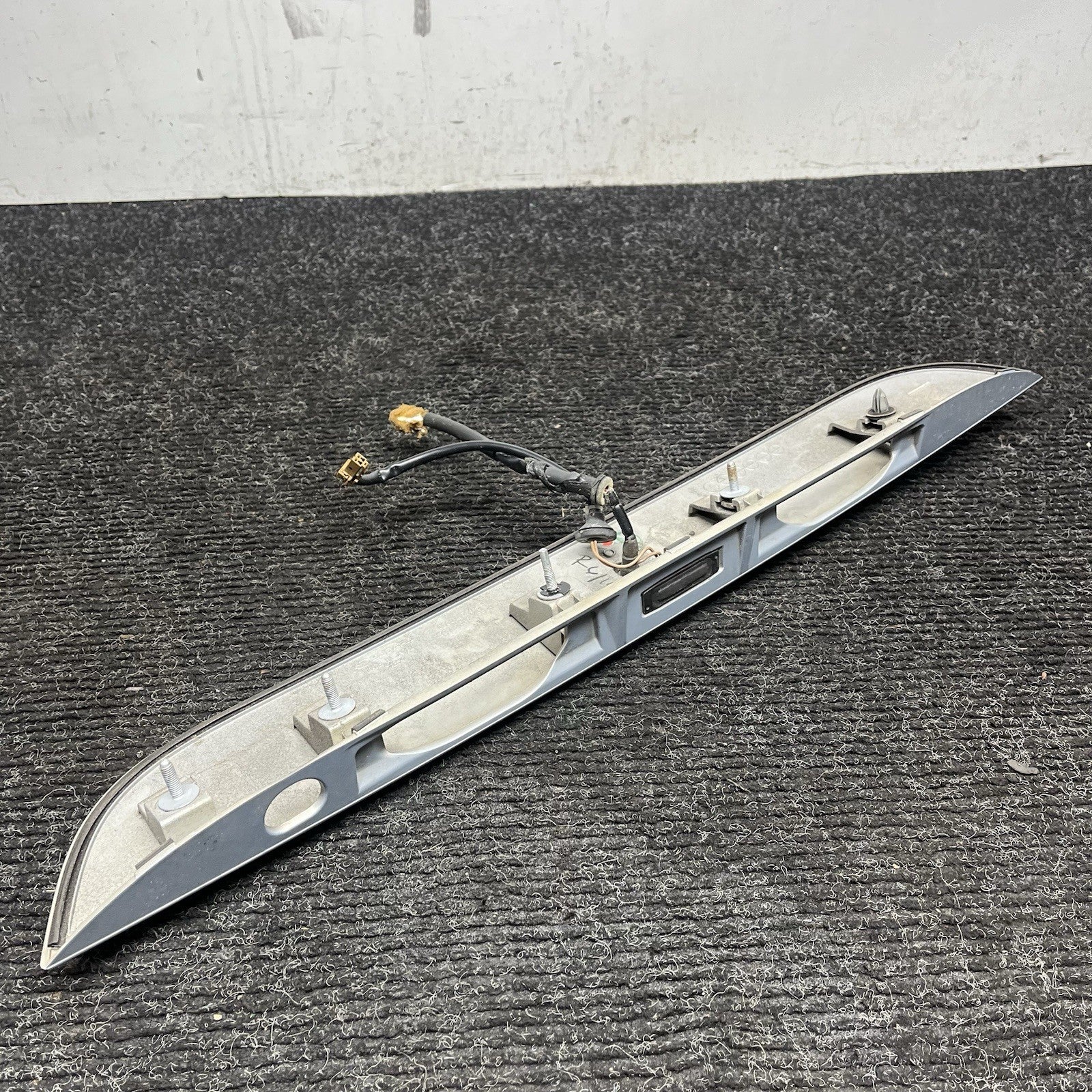 ☑️ 2013-2017 Subaru BRZ Trunk Molding Garnish Trim Deck Lid Gate 10 Series Badge