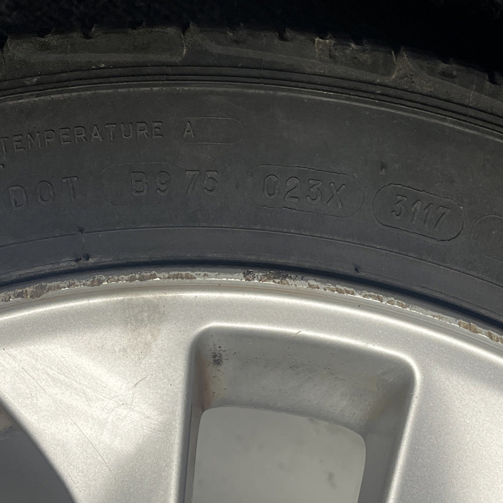☑️ Bmw E46 330 328 325 Oem Rim Factory Wheel 17" X 7" 10 Spoke Scuffs 6757042