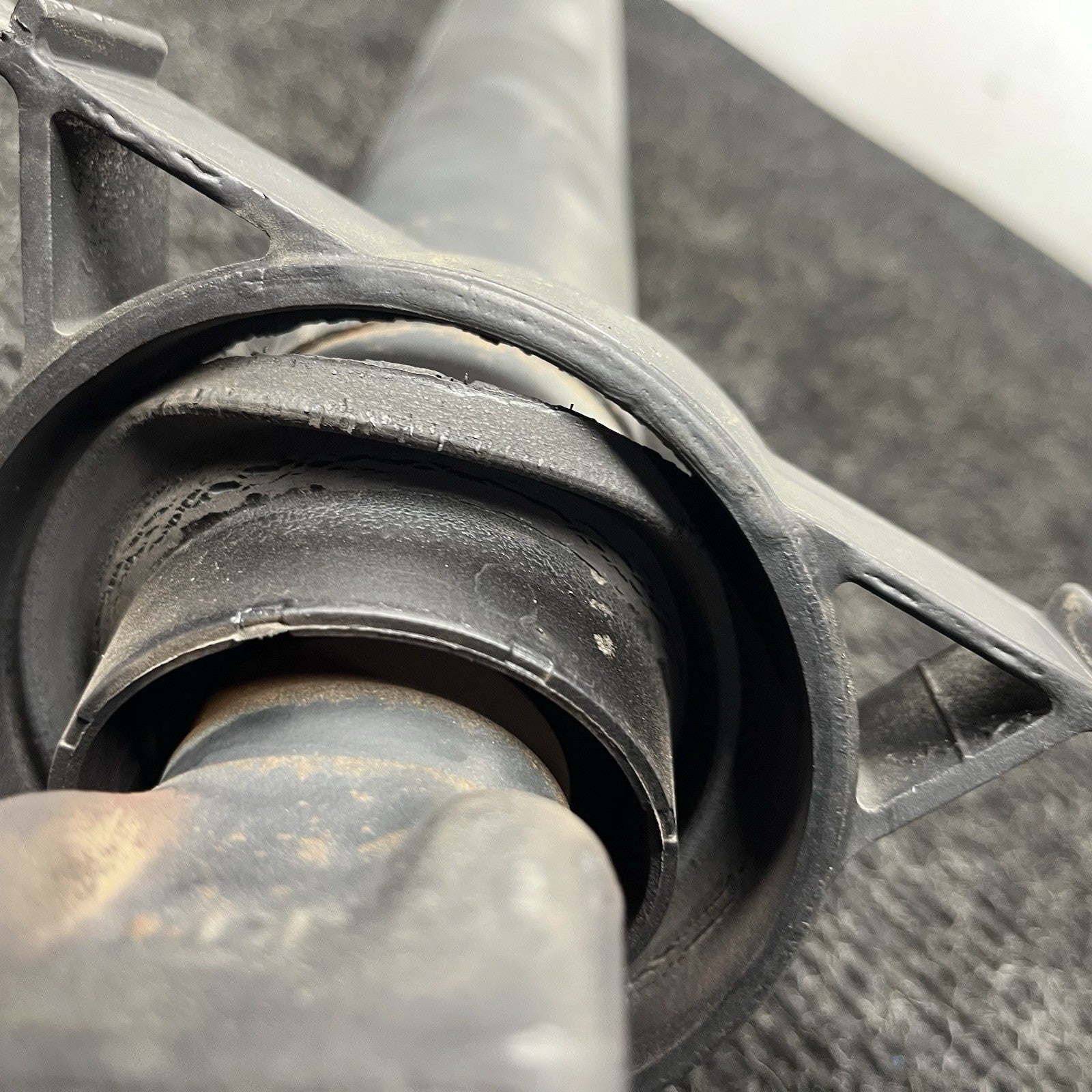 ☑️ Bmw E46 330i 2001-2006 Driveshaft Drive Shaft Rear 5 Speed Manual 7502959 OEM