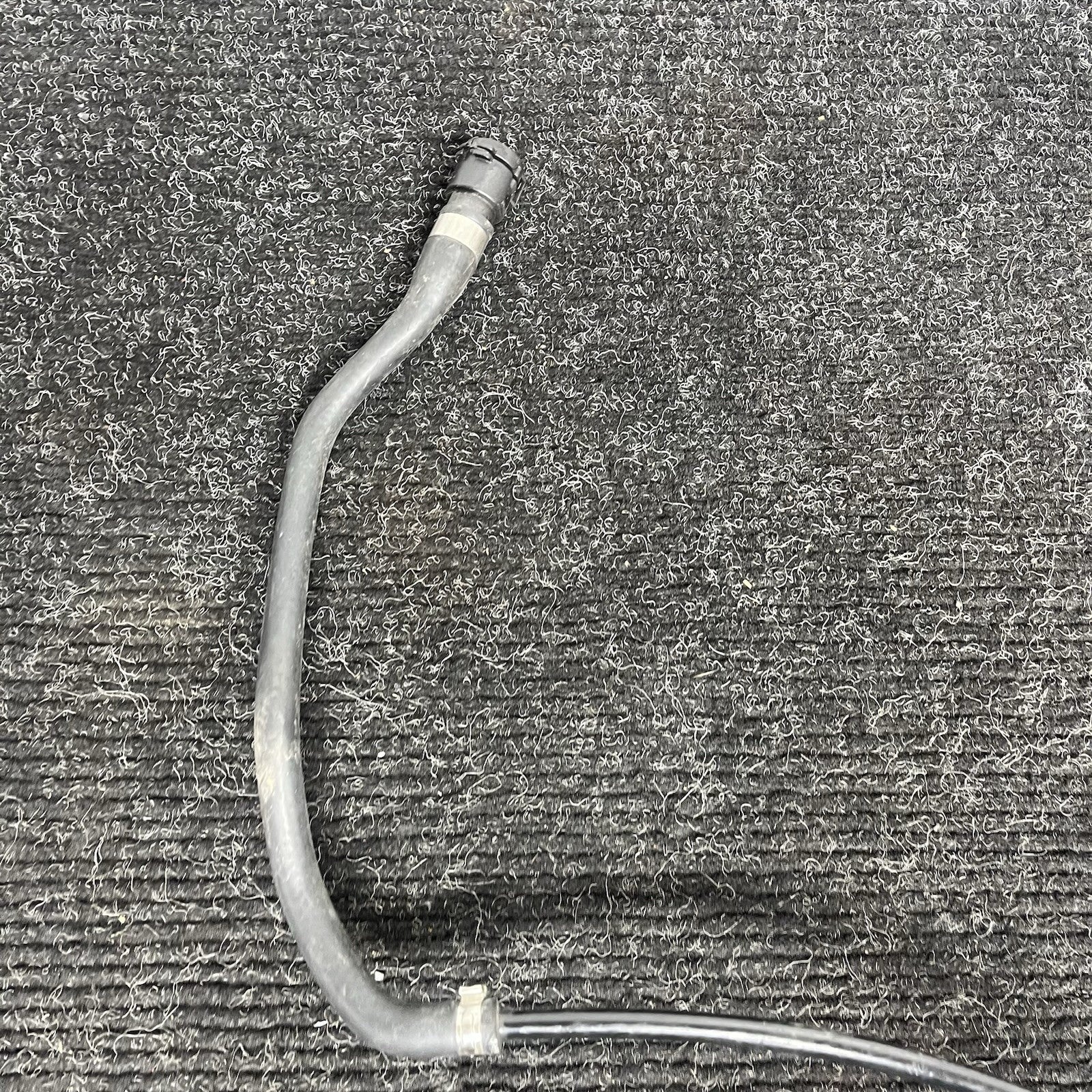 ☑️ BMW E88 E90 E92 135 335 N54 Upper Engine Radiator Coolant Hose Pipe Line OEM