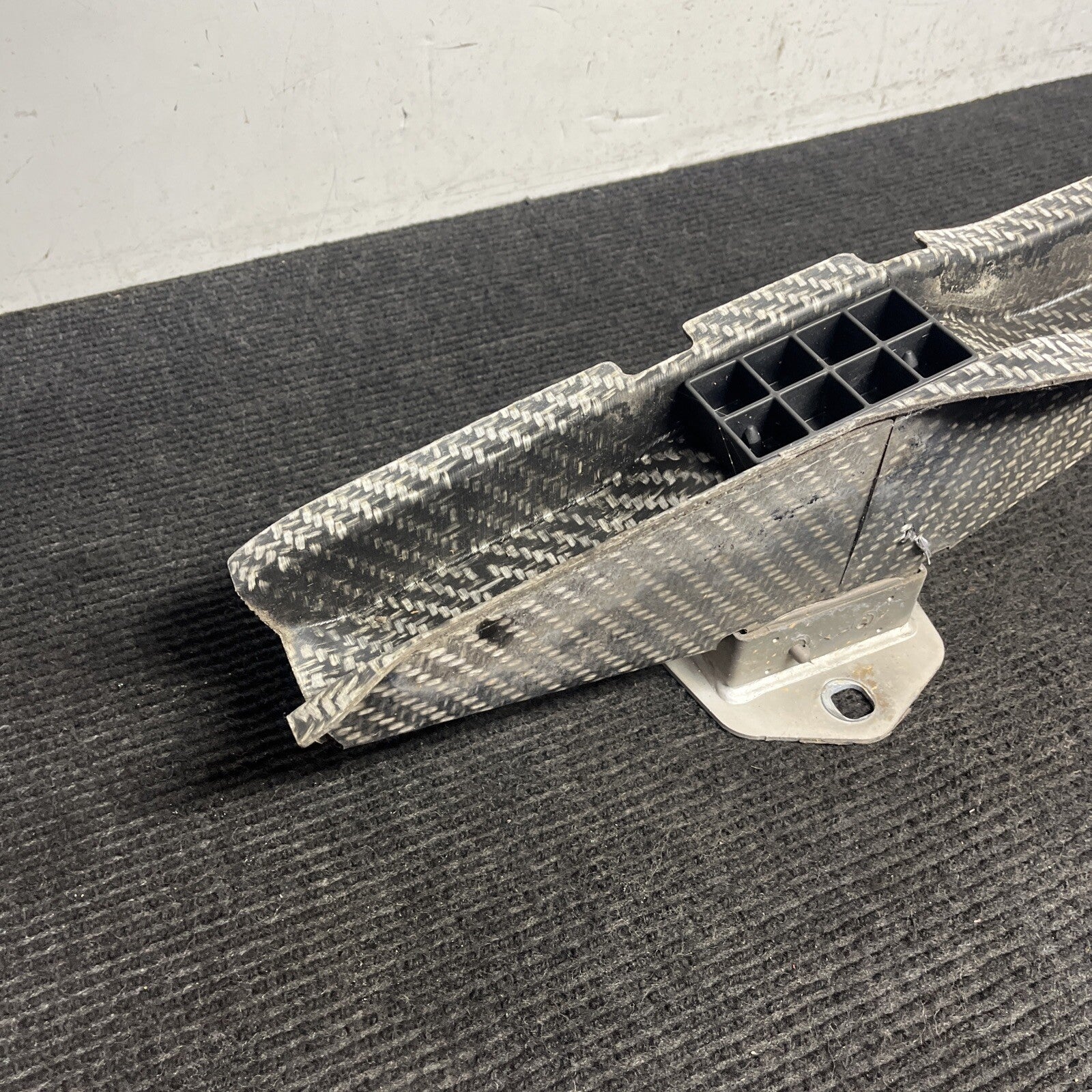☑️ 08-13 OEM BMW E92 E93 M3 Coupe Rear Bumper Reinforcement Rebar Carbon Fiber