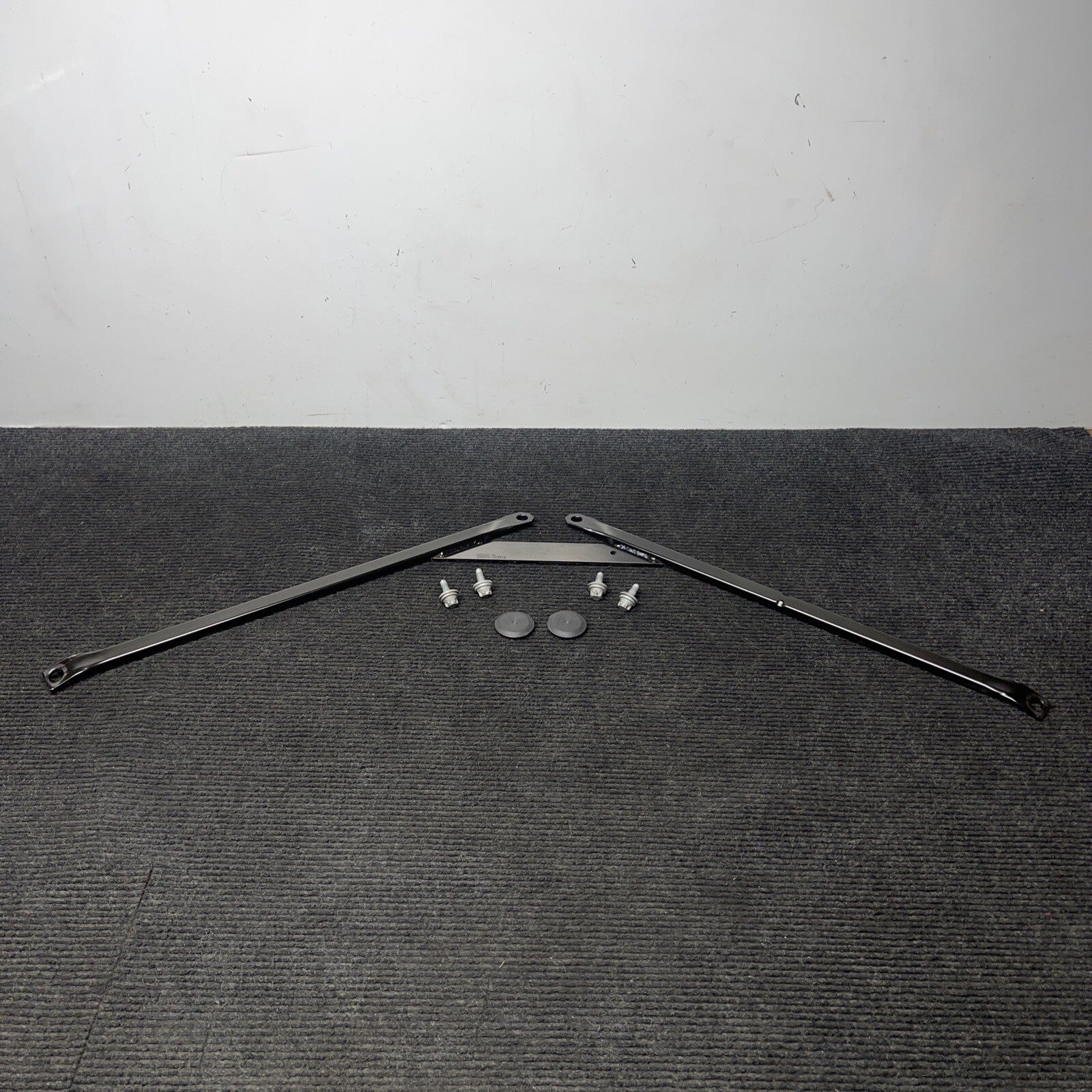 ☑️ 12-20 BMW F30 320i M3 F36 430i M4 SUSPENSION STRUT BRACE TOWER BAR OEM 030623