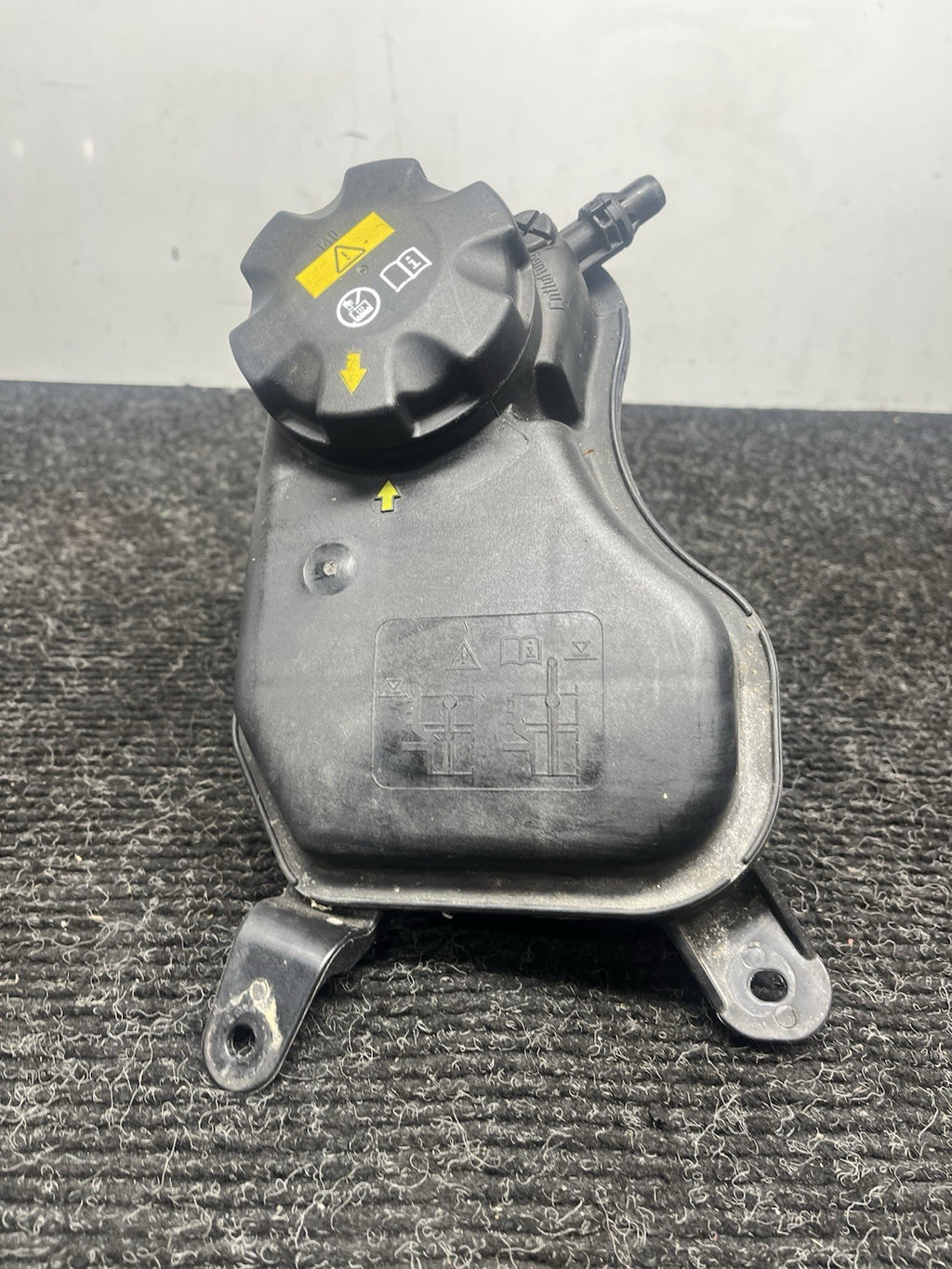 ☑️ 06-13 BMW E82 E88 E90 E92 E93 Radiator Expansion Tank Coolant Reservoir OEM