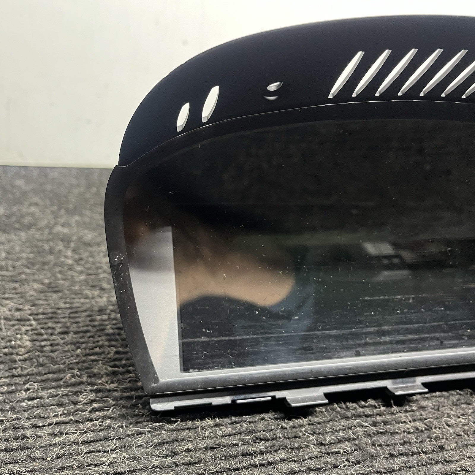☑️ 2008-2013 BMW M3 E92 E93 E90 NAVIGATION RADIO SCREEN MONITOR DISPLAY 9151979
