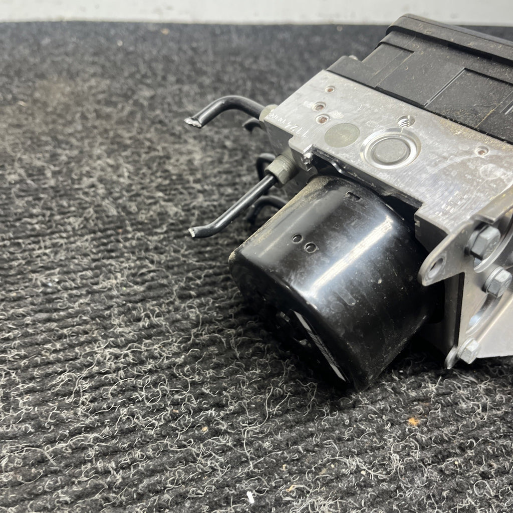 ☑️ OEM BMW E90 E92 E93 RWD ABS Pump Anti Lock DSC Dynamic Stability Control