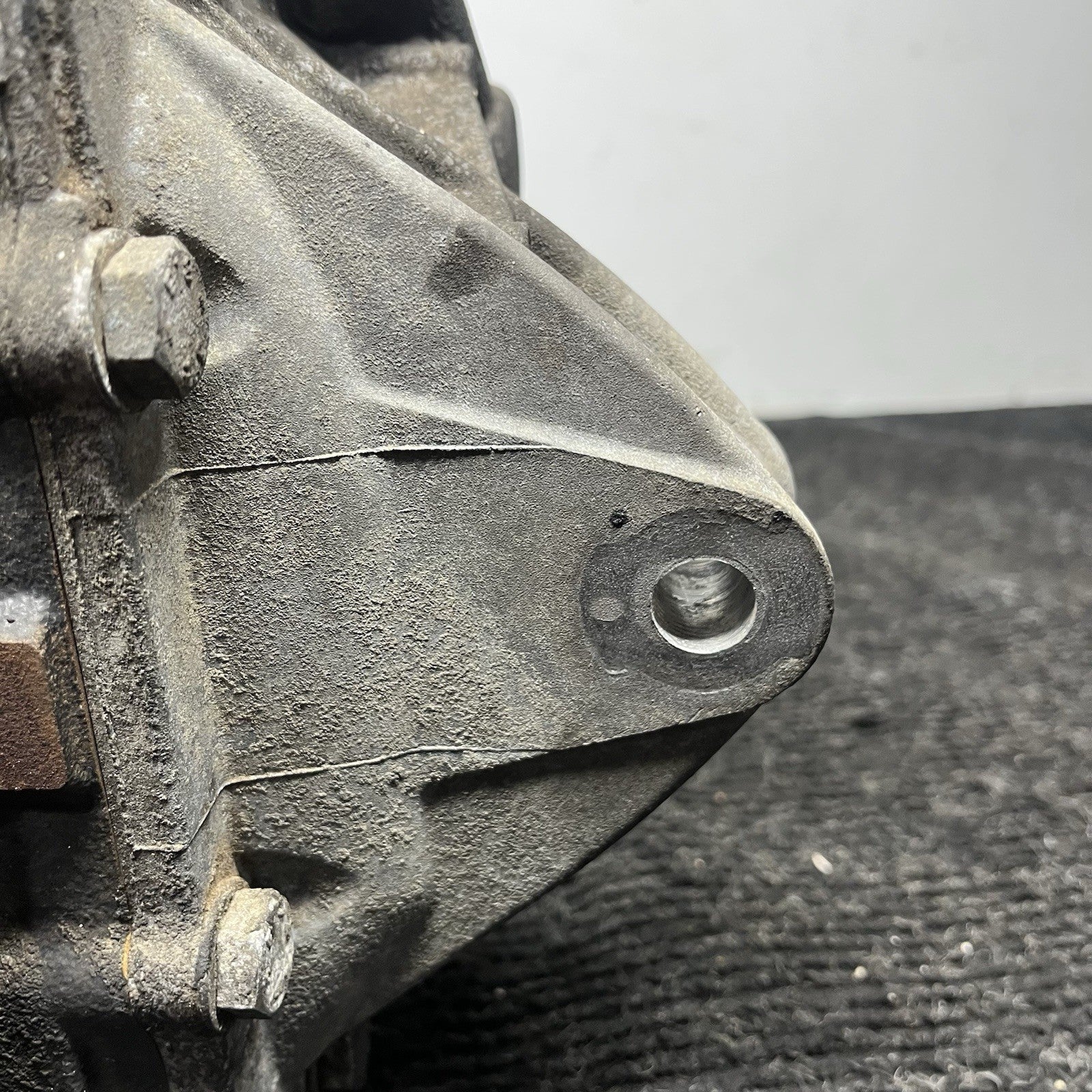 ☑️ 01-06 BMW E46 330i 330CI M/T MANUAL REAR DIFFERENTIAL CARRIER 3.07 RATIO OEM