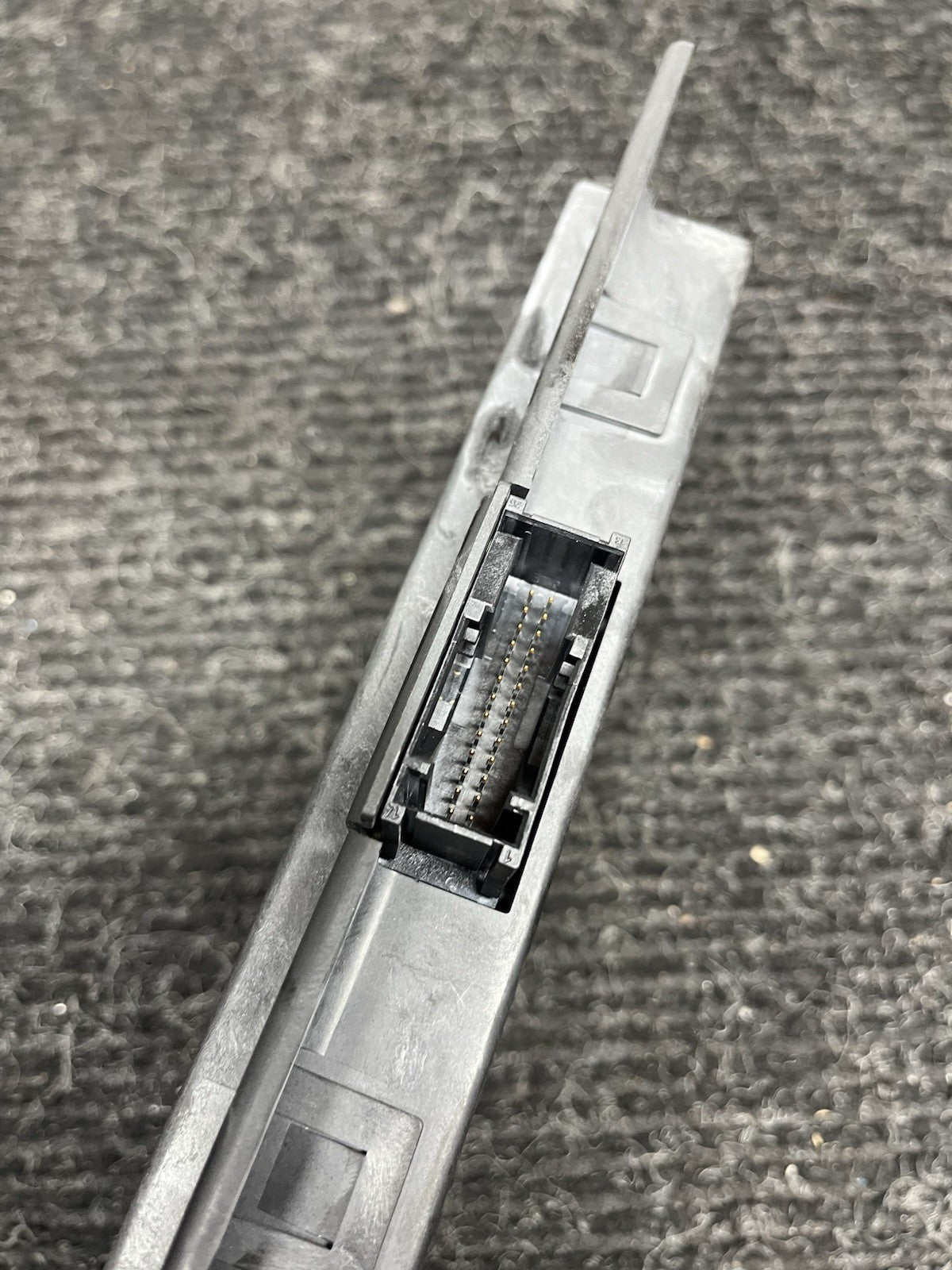 ☑️ 07-13 BMW E87 E92 E93 FOOTWELL LIGHT CONTROL MODULE FRM3R PL2 #6135 9286883