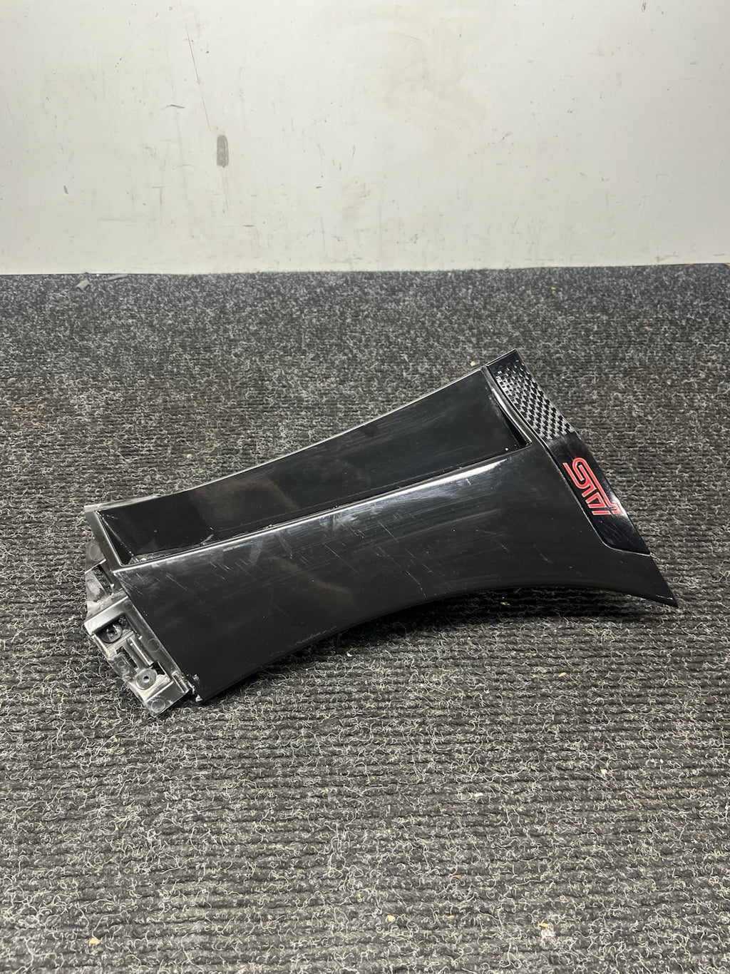 ☑️ 2015 2021 SUBARU WRX STI FRONT RIGHT FENDER MOLDING GARNISH OEM BLACK