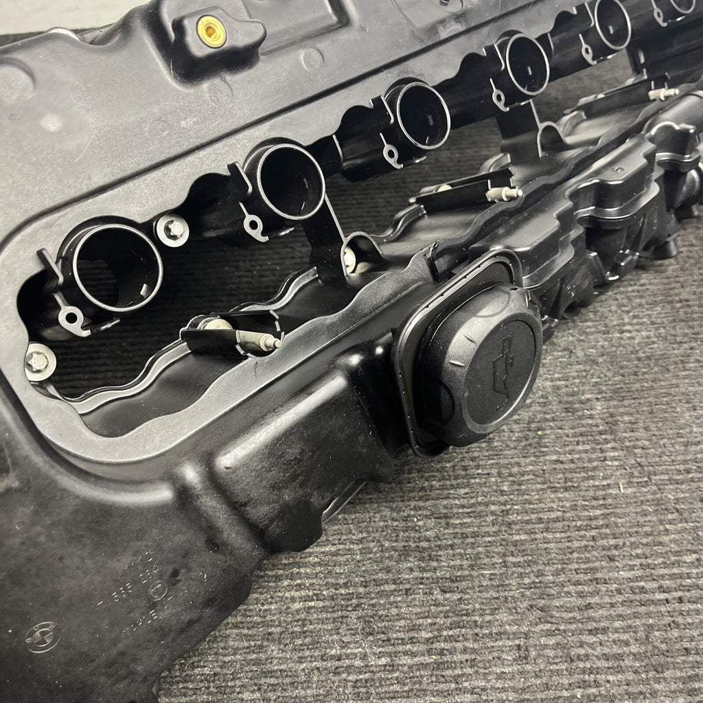 ☑️ BMW N54 3.0L Engine Only Valve Cover OEM Replacement E92 E93 X6 740 535 135