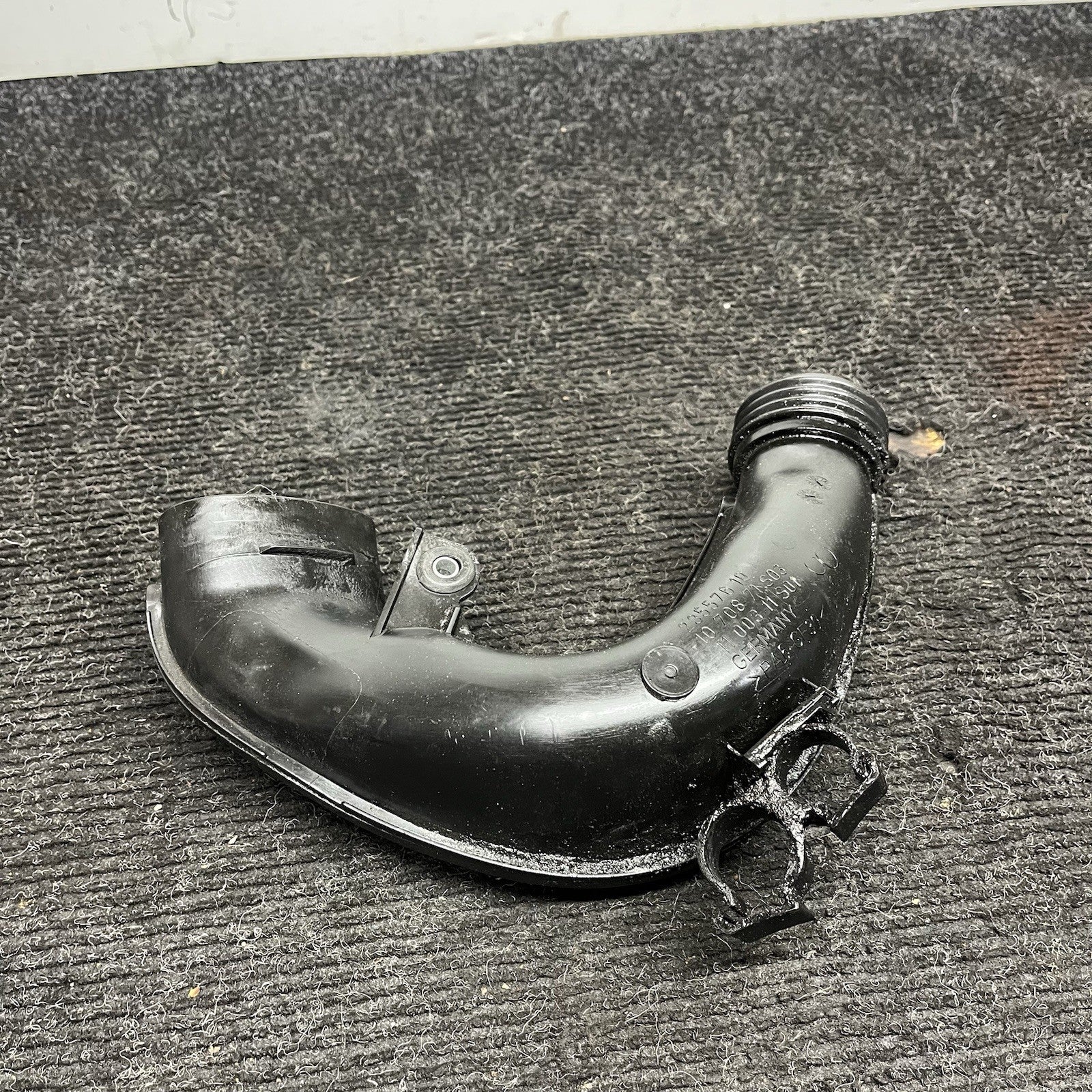 ☑️ 2014-2018 BMW X5 F15 Upper Intercooler Air Hose Pipe Tube 235576 OEM