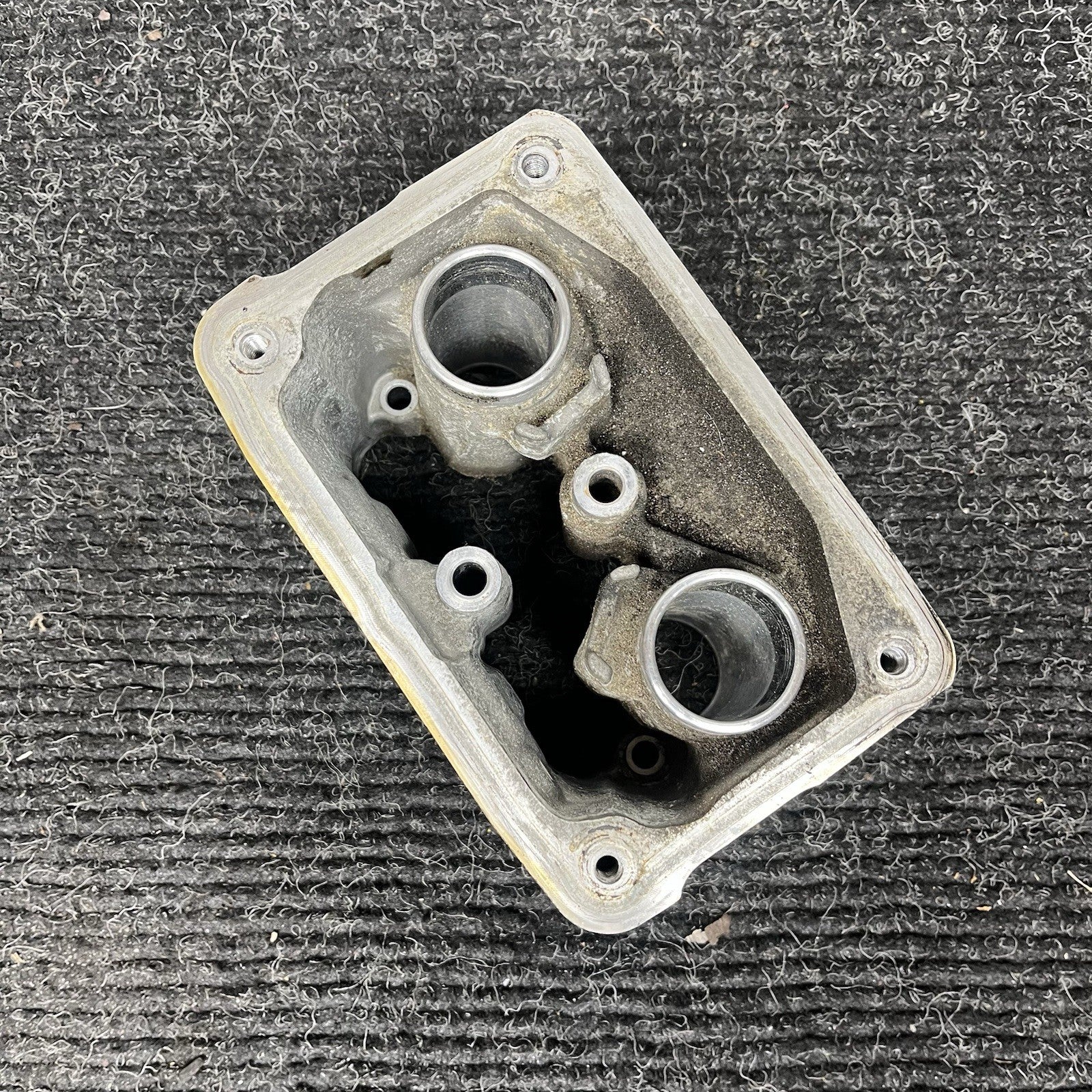 ☑️ OEM BMW E82 E92 F30 F32 F80 F82 Engine N55 S55 Spark Plug Housing Recess
