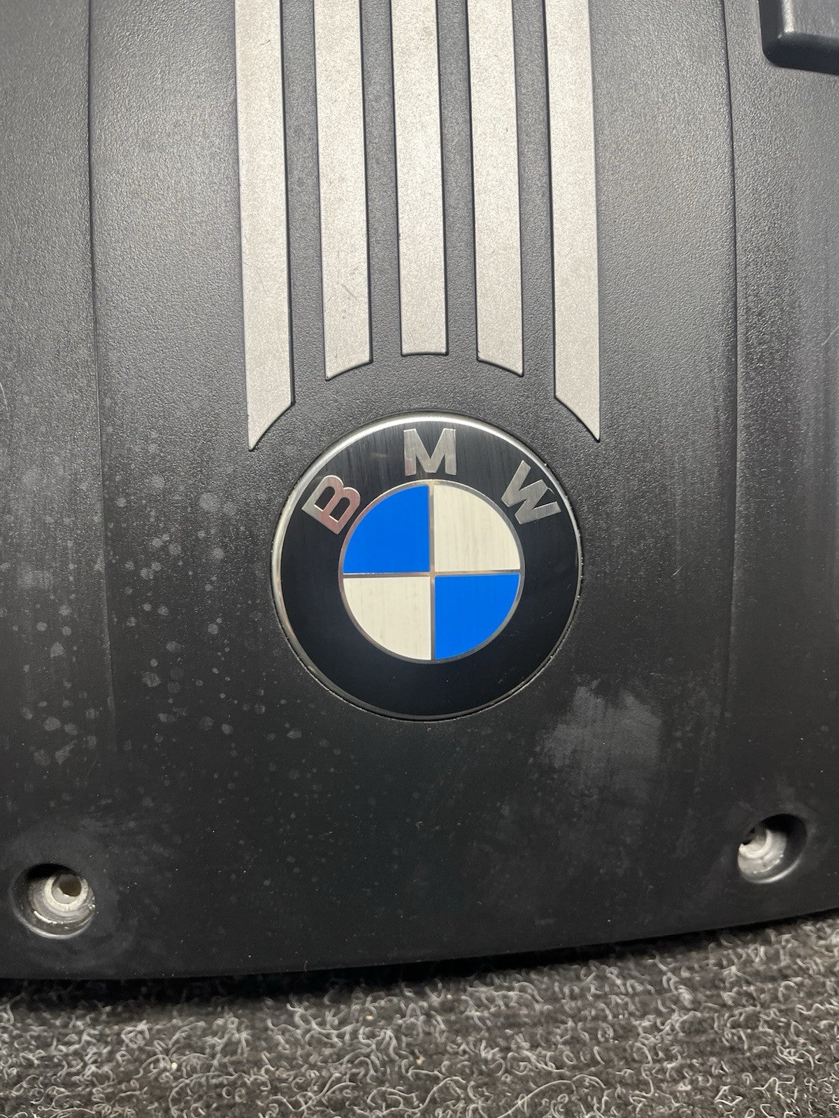 ☑️ OEM BMW E88 E90 E92 E93 Engine Cover N54 Head Cylinder Ignition Coil Covering