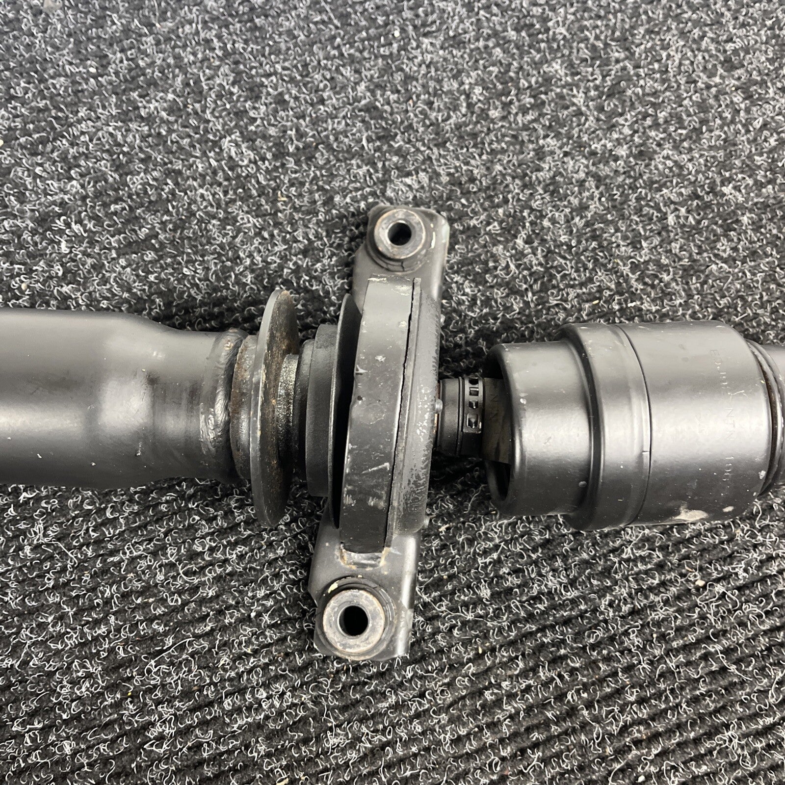 ☑️ 2022-23 Toyota GR86 Subaru BRZ MT Manual Transmission Driveshaft OEM