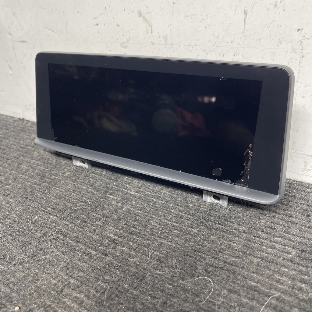 ☑️ BMW F20 F21 F22 F23 OEM RADIO SCREEN 9381039 NBT EVO 8.8” BLEMISH ON SCREEN