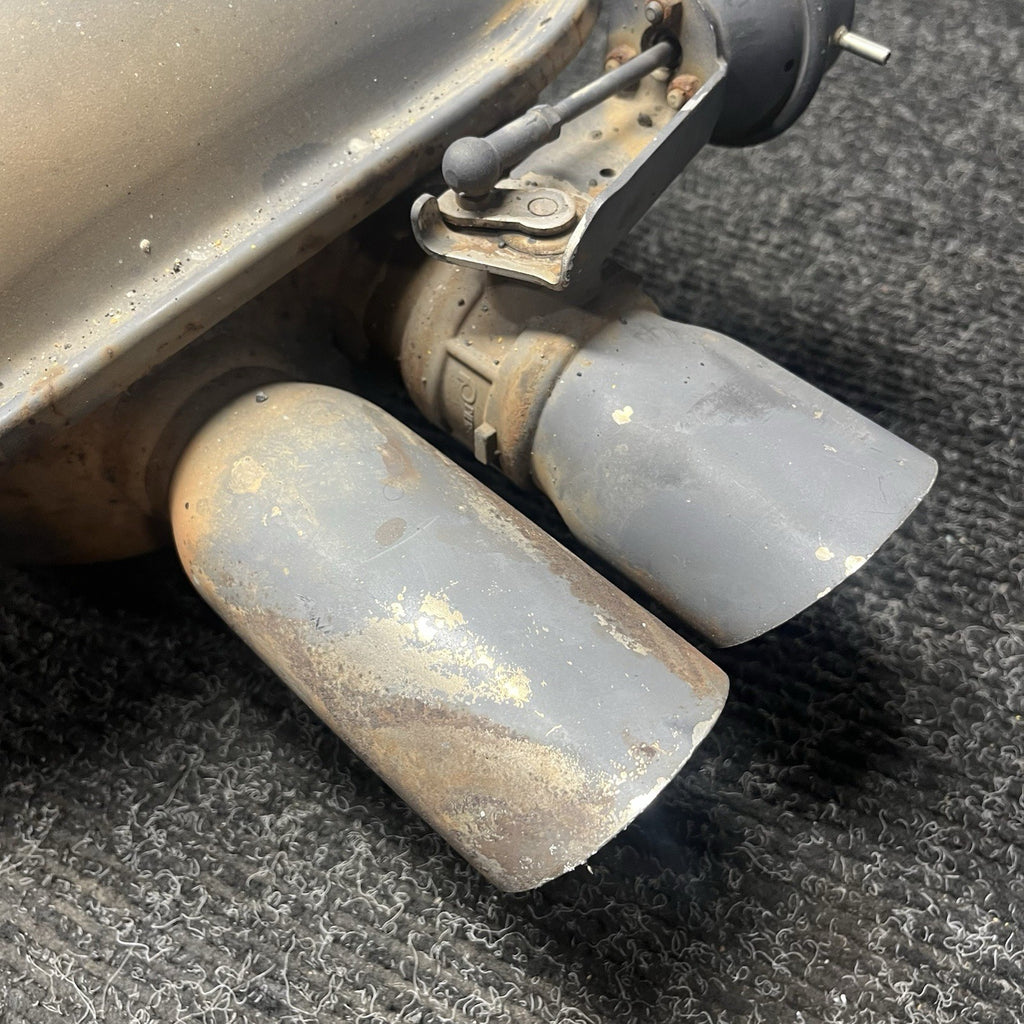 ☑️ 96-99 BMW E36 328i SEDAN M52 REAR EXHAUST MUFFLER W EXHAUST FLAP OEM