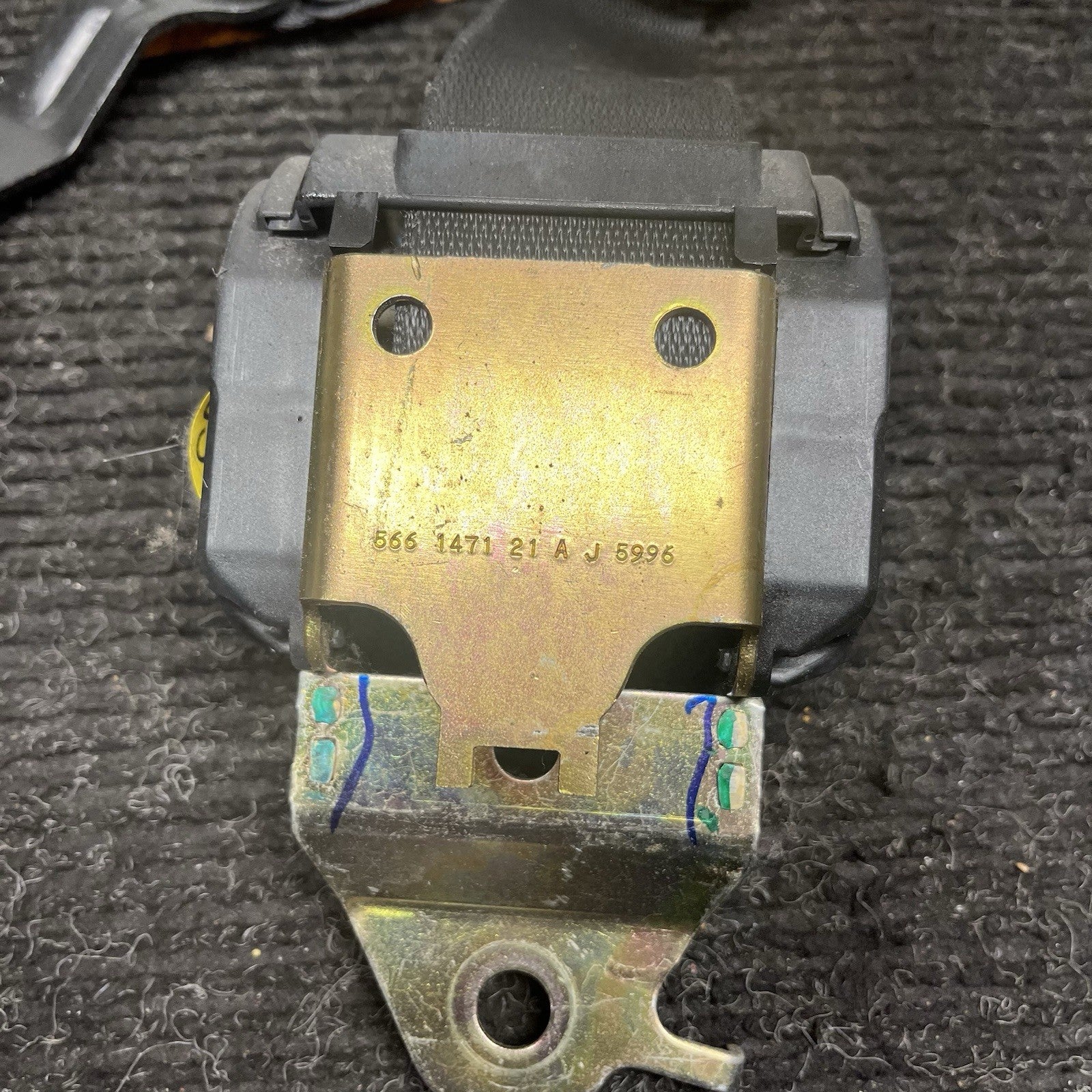 ☑️ 91-98 BMW E36 323 328 M3 Front Left Driver Side Seatbelt Retractor Buckle OEM