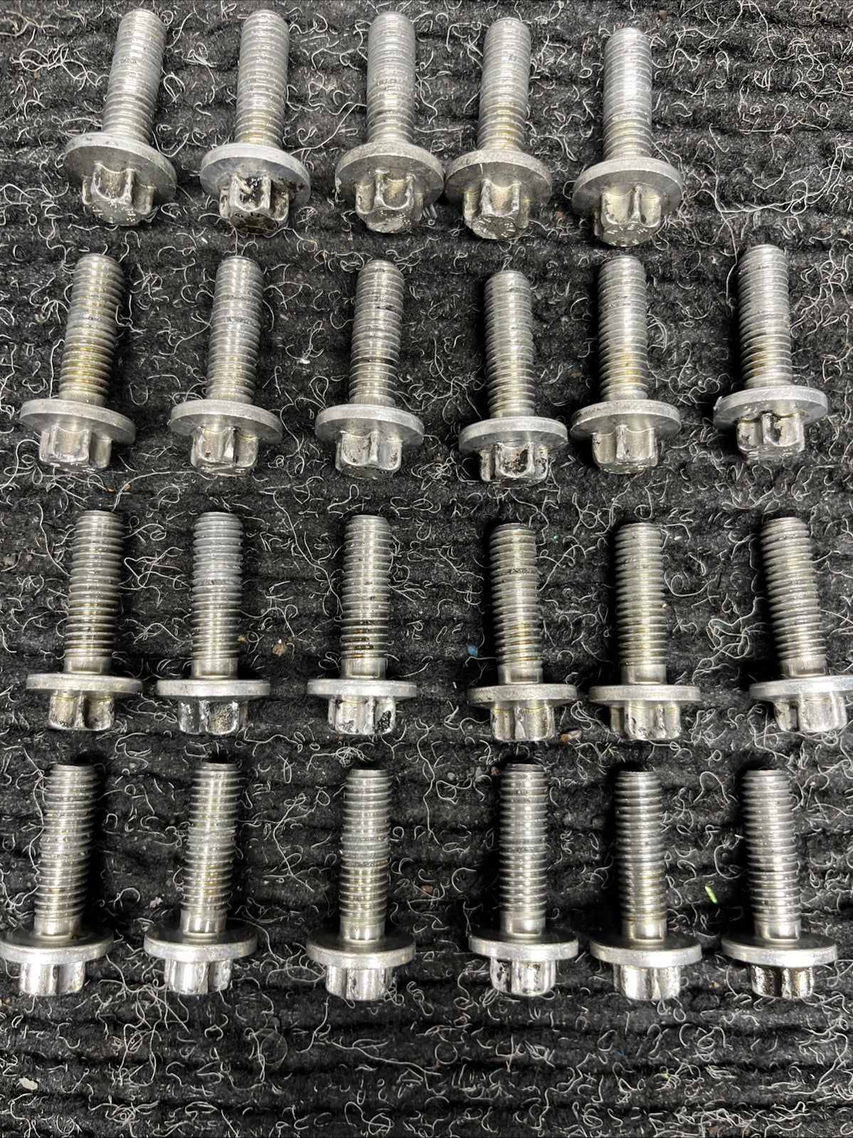 ☑️ 2007-2010 BMW 335i E90 E92 E93 E82 N54 Oil Pan Bolt  Complete Set OEM