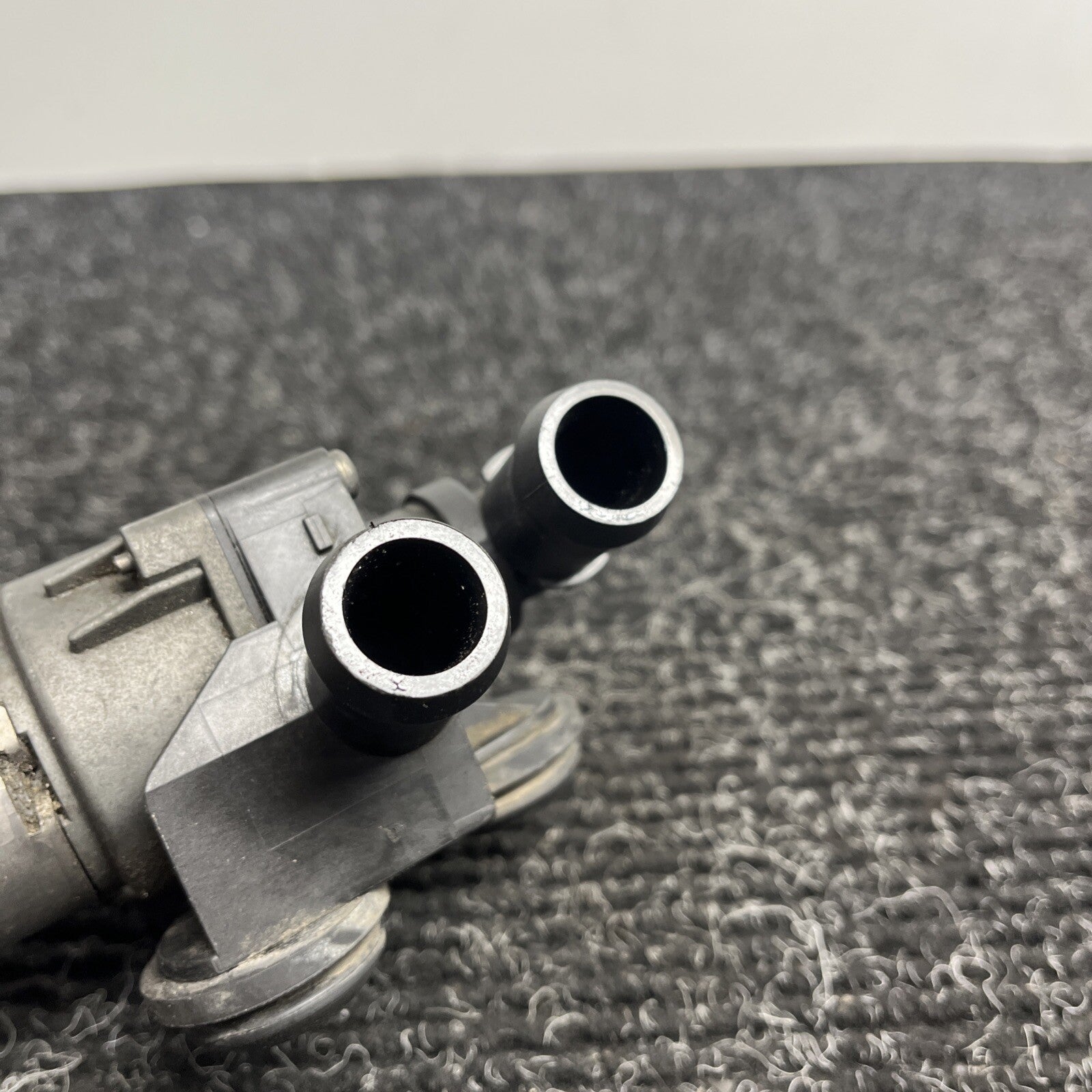☑️ 08-13 BMW E90 E92 E93 M3 335d Auxiliary Aux Water Pump Unit 8369806 OEM
