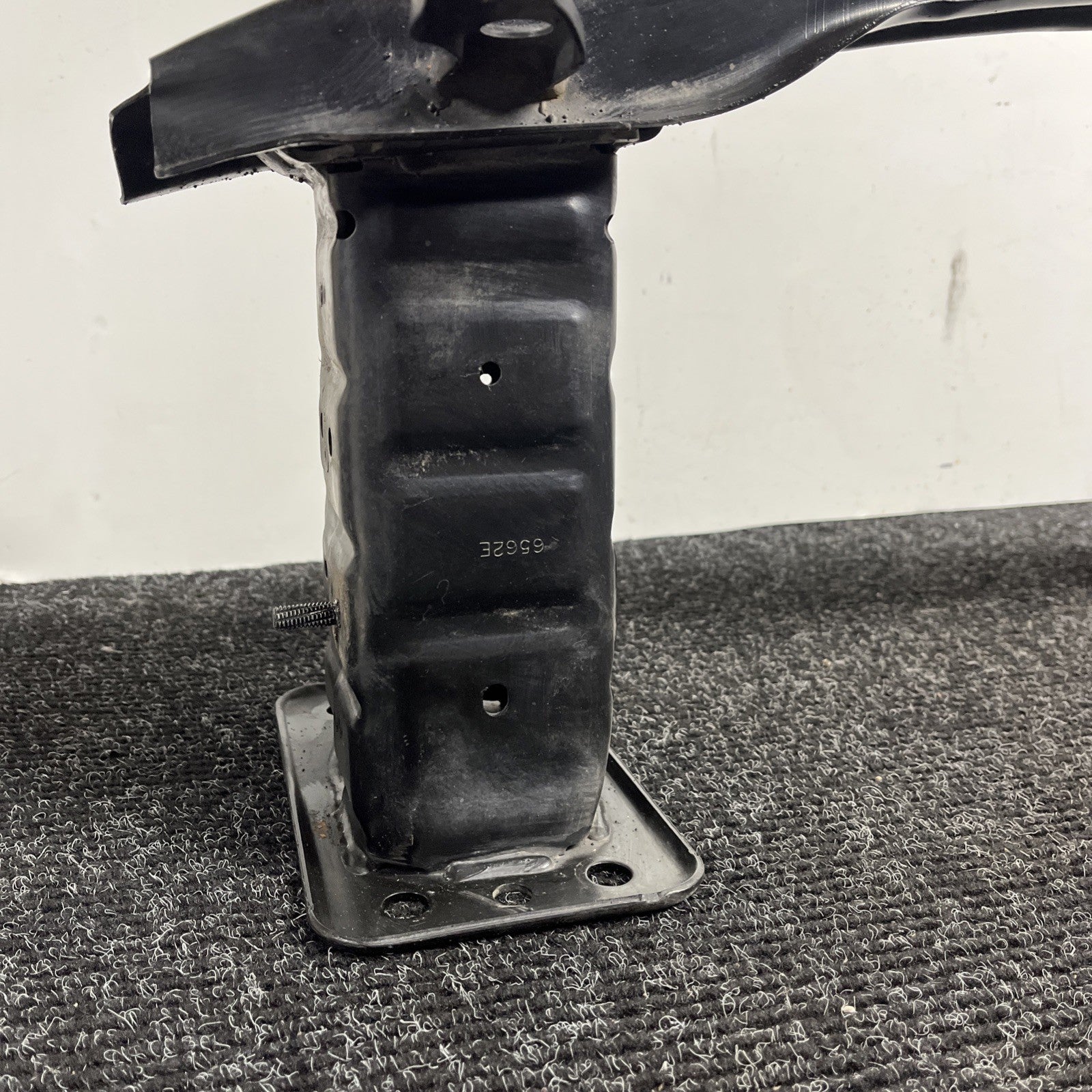 ☑️ 2011-2013 BMW X5 E70 Front Bumper Support Reinforcement Absorber Bar Beam OEM