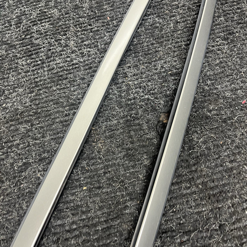 ☑️ 07-13 BMW E70 X5 Front Windshield Left & Right Trim Drip Molding  Set OEM