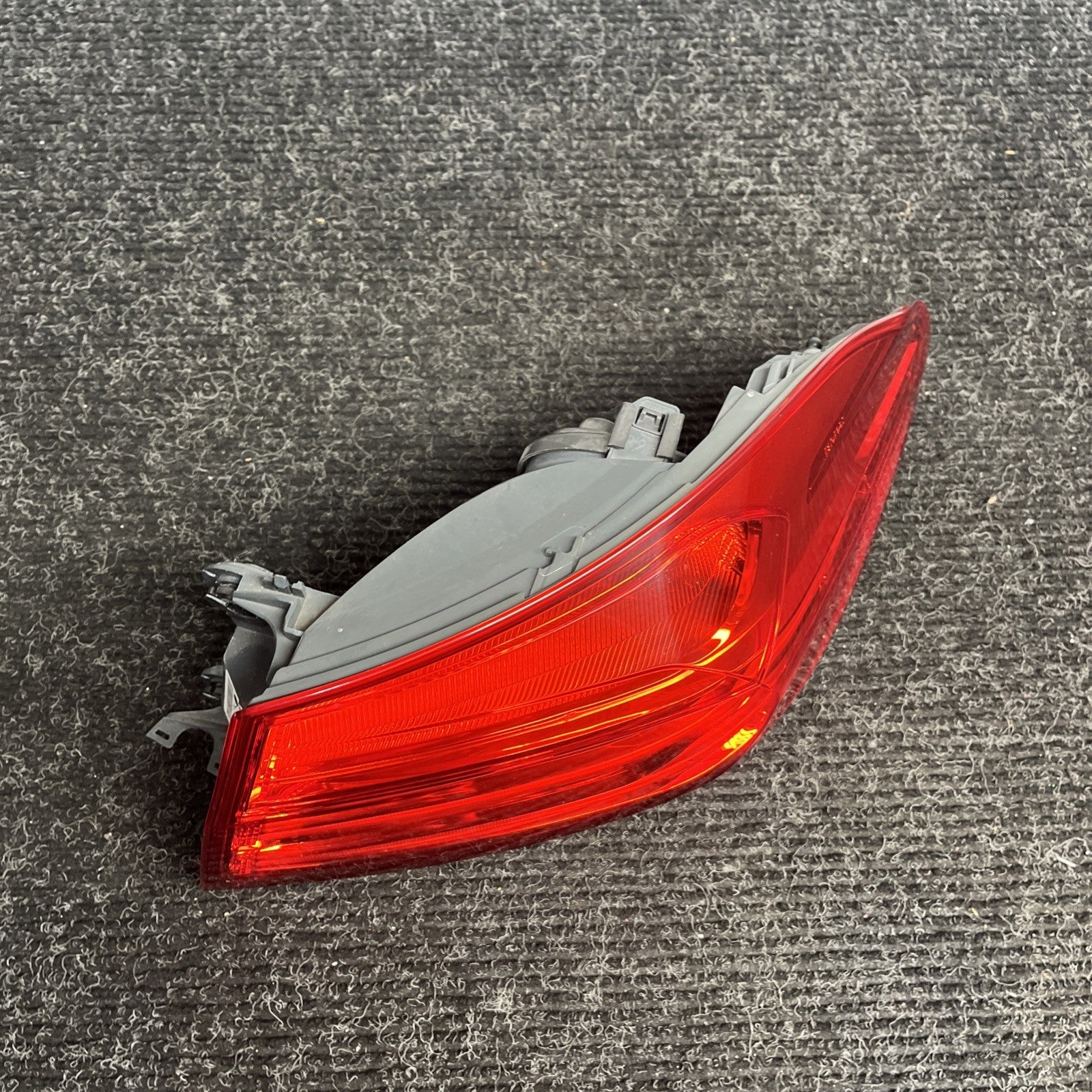 ☑️14-17 OEM BMW F32 F82 F83 M4 430i Rear Right Passenger Side Outer Tail Light