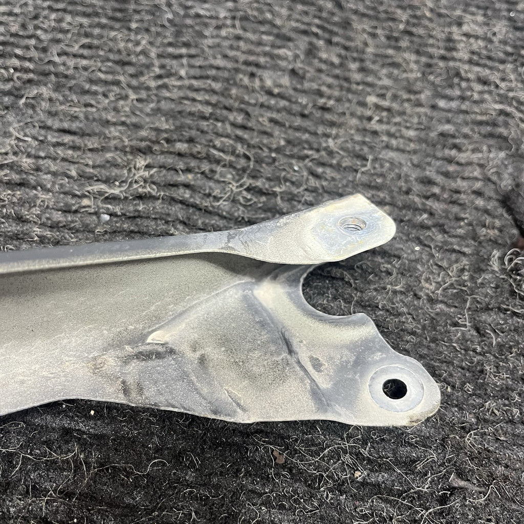 ☑️ 2013-2020 Scion FRS Subaru BRZ 86 Front RH Right Side Fender Bracket