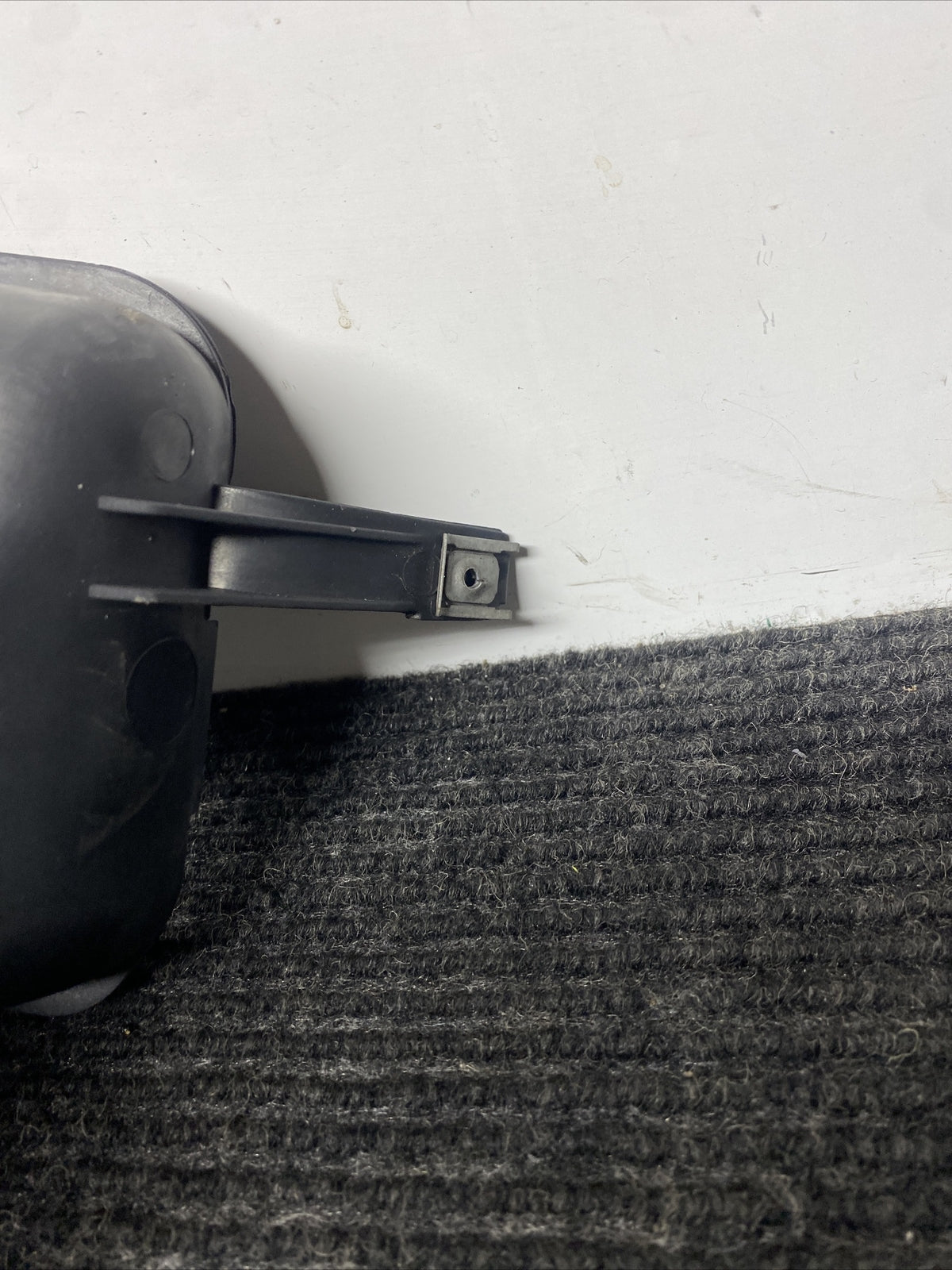 ☑️ 08-13 BMW E82 E88 N54 N55 MSPORT Front Right Passenger Air Duct Brake Vent