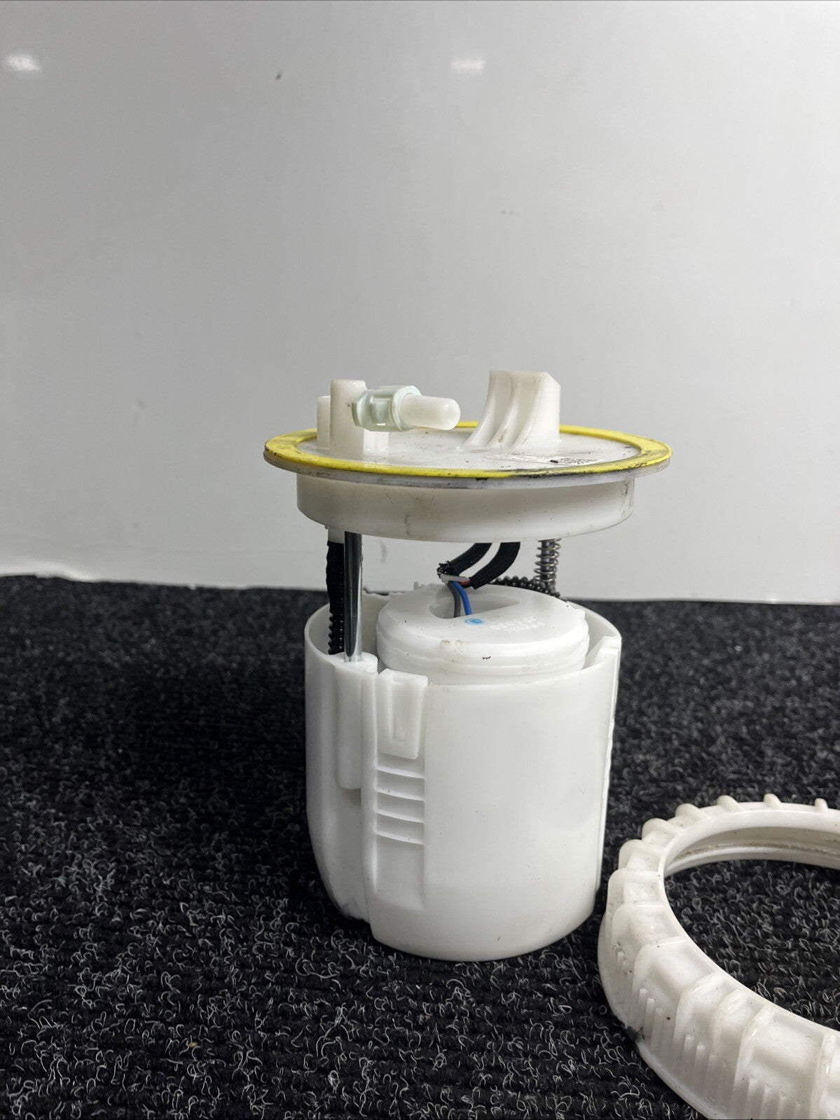 ☑️ 22-25 TOYOTA GR86 2.4L GAS TANK FUEL PUMP SENDING UNIT 42021CC000 OEM