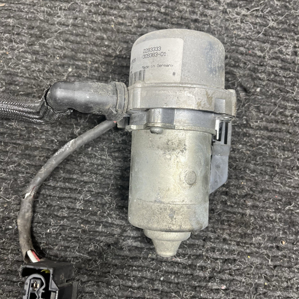 ☑️ 08-13 OEM BMW E90 E92 E93 M3 Engine S65 Brake Booster Vacuum Pump