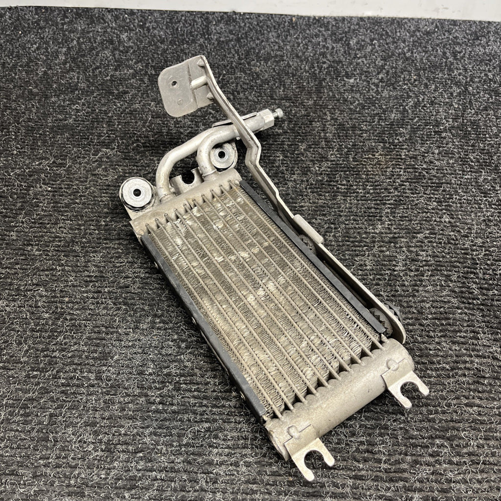 ☑️ 07-15 BMW OEM E90 E92 X1 S65 N54 N55 Right Engine Oil Cooler Radiator