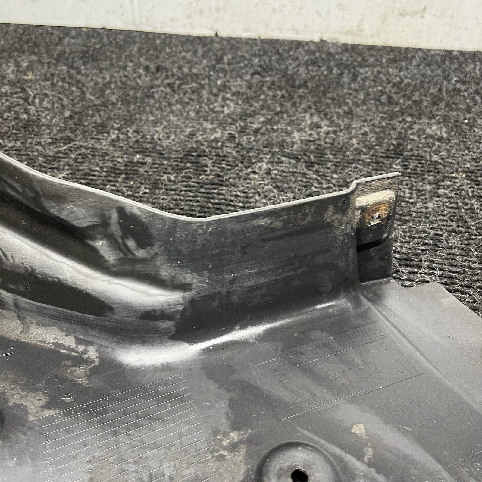 ☑️ 08-13 OEM BMW E92 E93 M3 Front Right Passenger Bottom Arch Liner Cover Panel