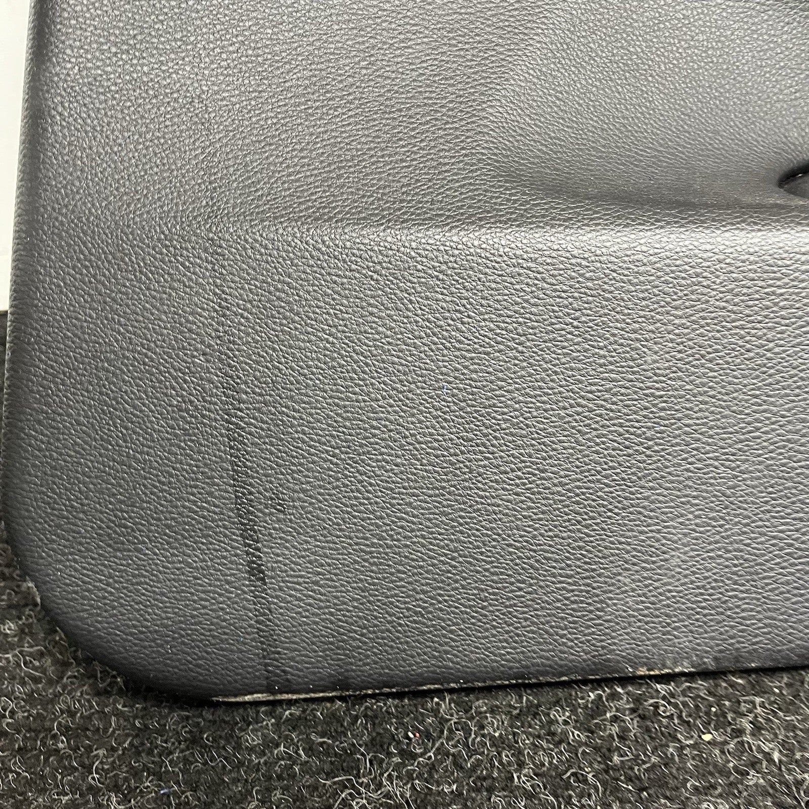 ☑️ 08-13 BMW E88 E82 135i 128i Front Passenger Door Card Panel Vinyl Black