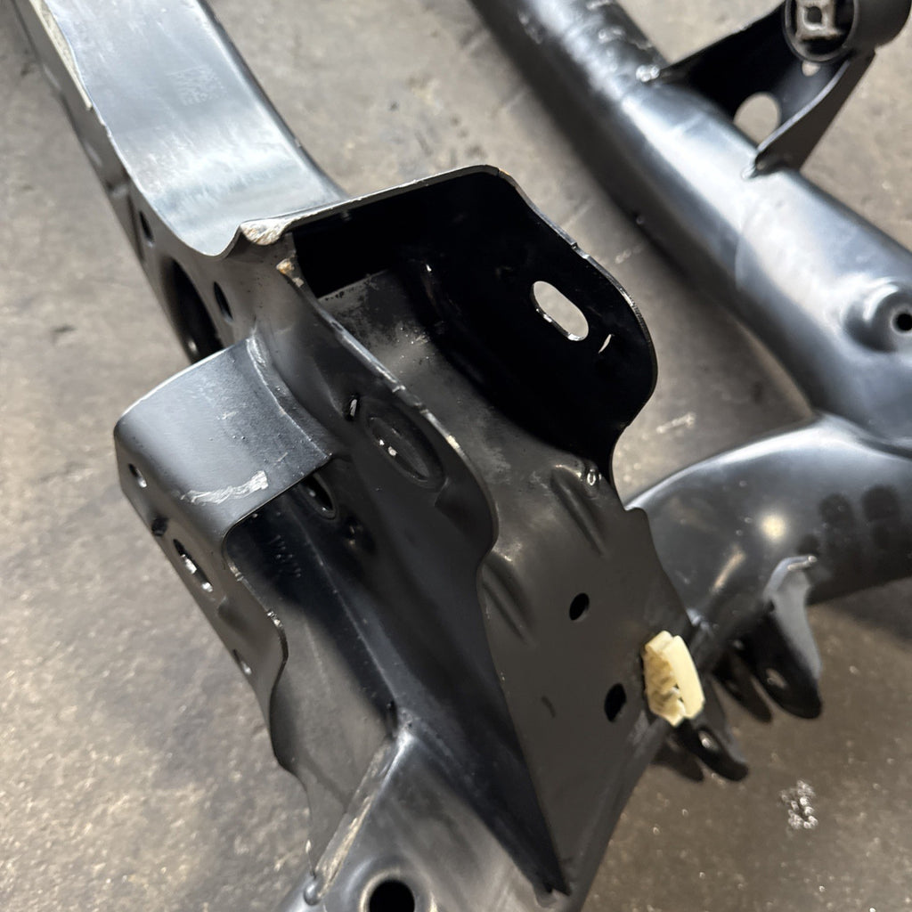 ☑️ 12-15 BMW 335i 328i F30 REAR SUSPENSION CROSSMEMBER SUBFRAME FRAME MOUNT OEM