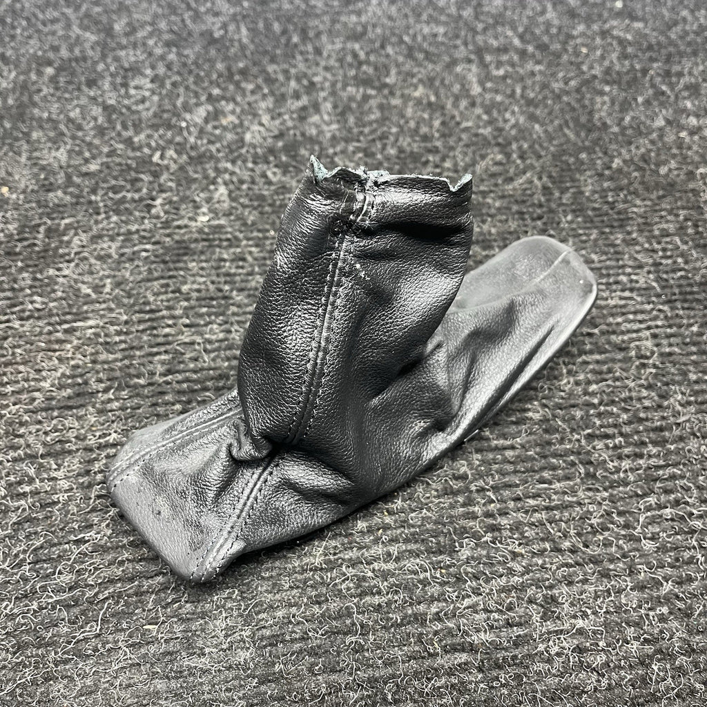 ☑️ 06-13 OEM BMW E82 E90 E92 E93 328 335 Hand Brake Boot