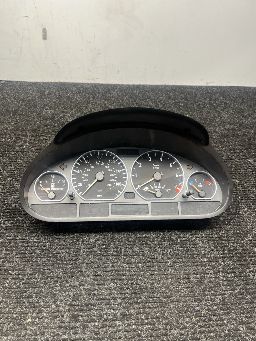 ☑️05-06 BMW E46 330ci ZHP M/T 4 DOOR INSTRUMENT CLUSTER SPEEDOMETER OEM 289K