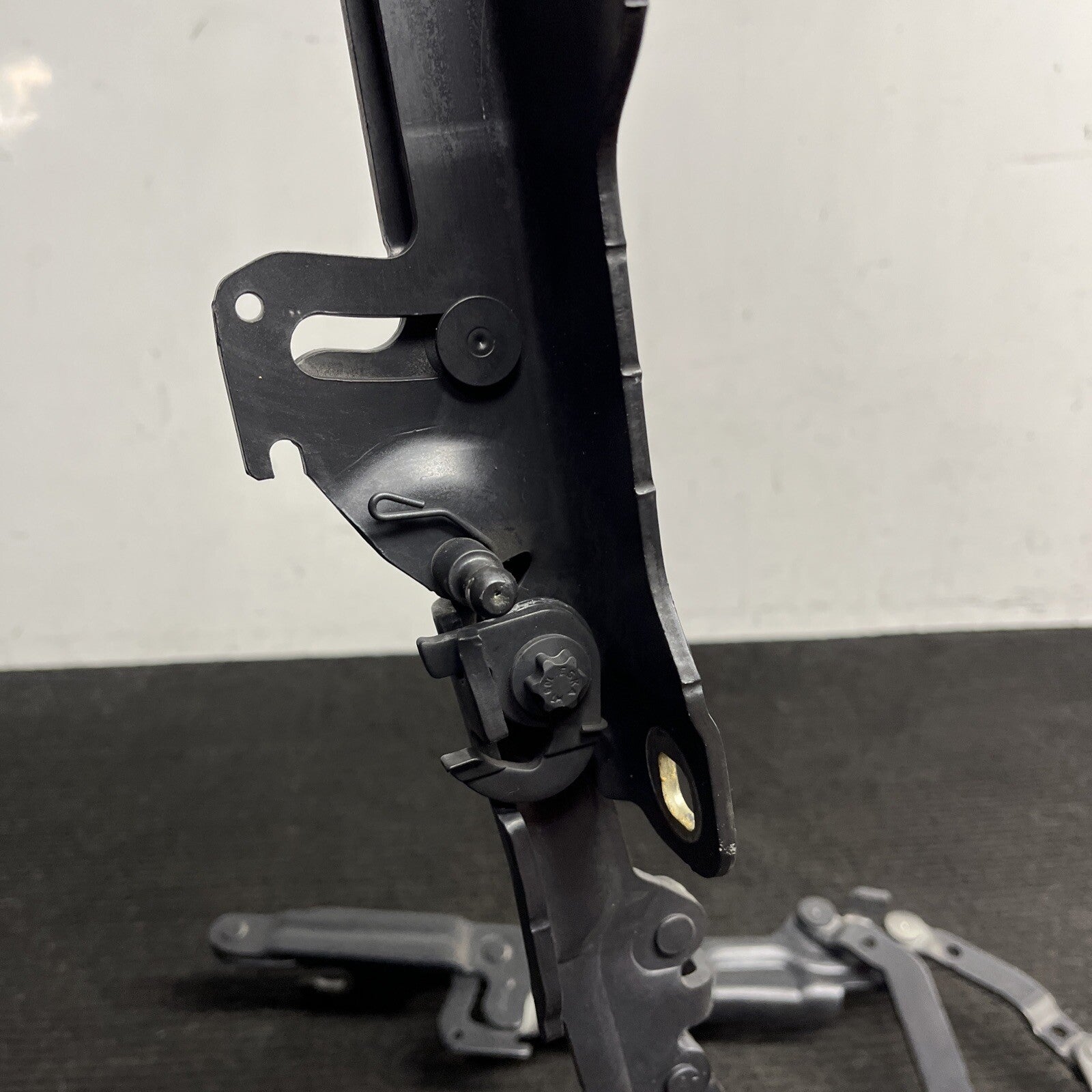 ☑️ BMW F22 F30 F32 F80 F82 OEM FRONT LEFT RIGHT HOOD BONNET LID HINGES