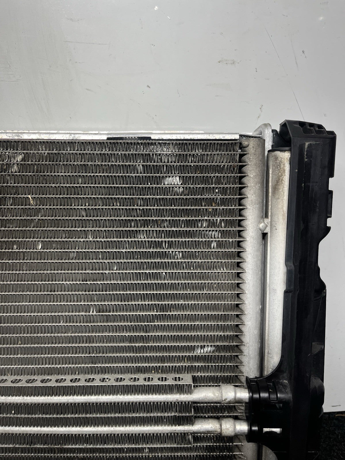☑️ 07-13 BMW E92 N54 335i RADIATOR M/T MANUAL TRANSMISSION W CONDENSER OEM